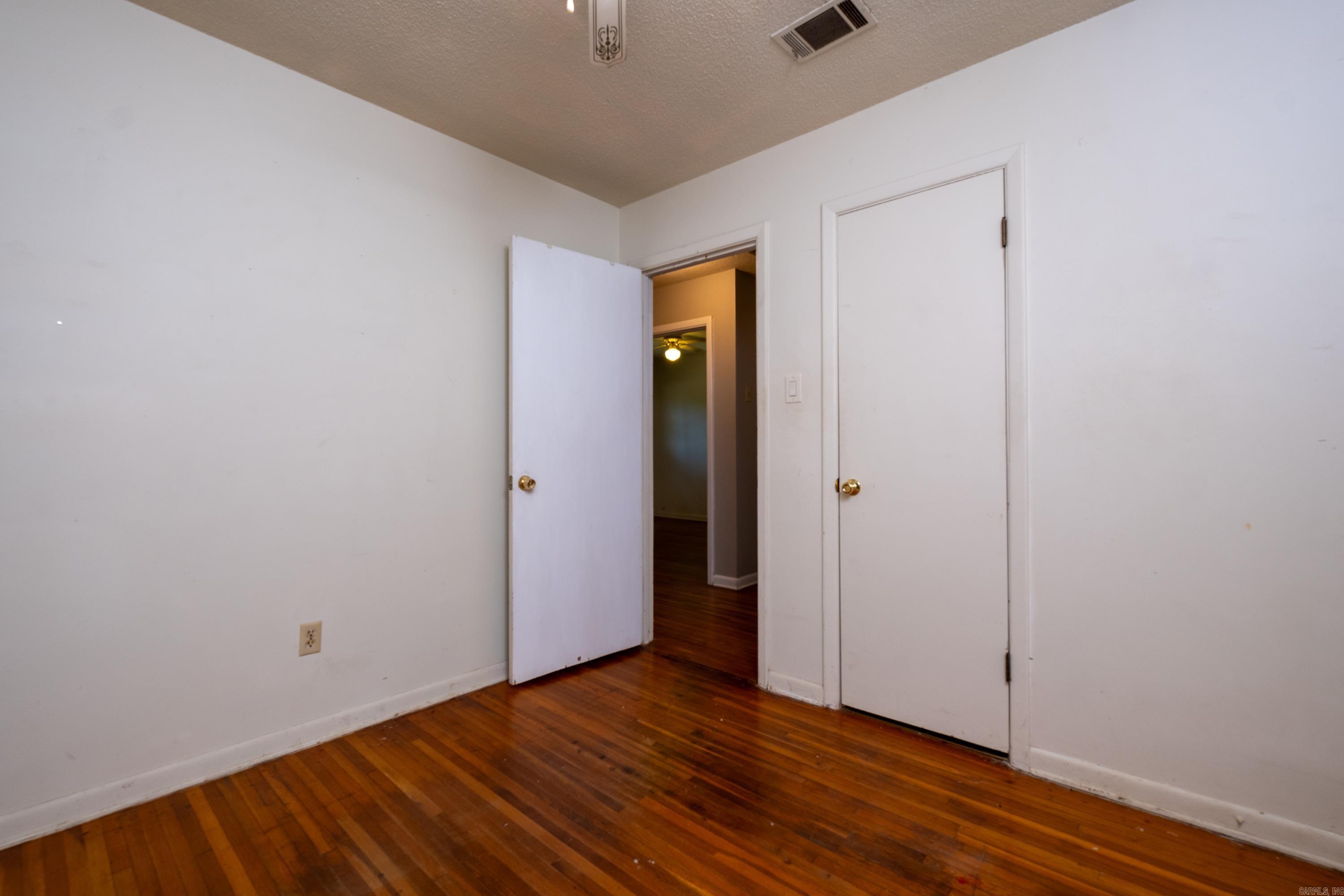 1008 Ruby Drive