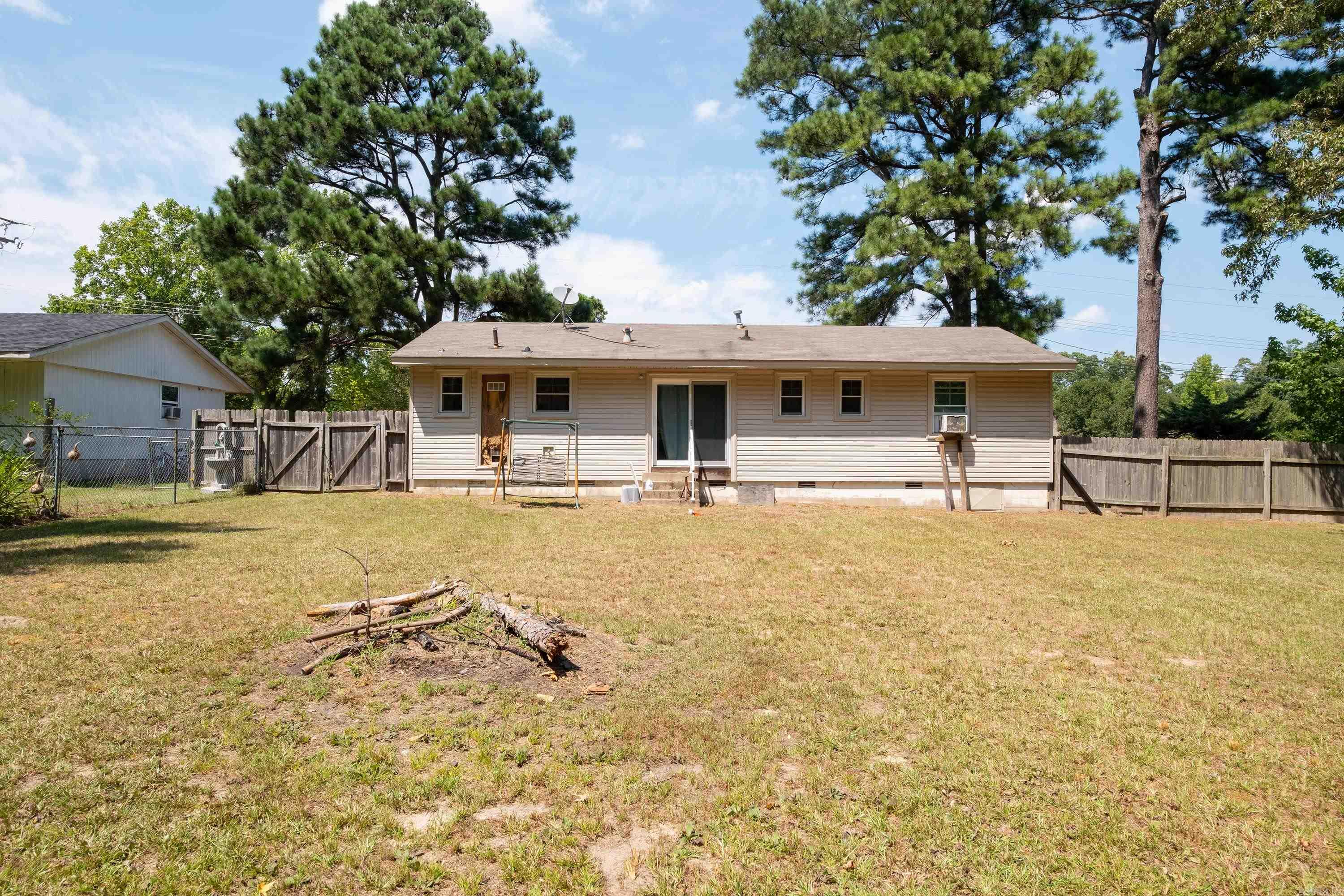 1008 Ruby Drive