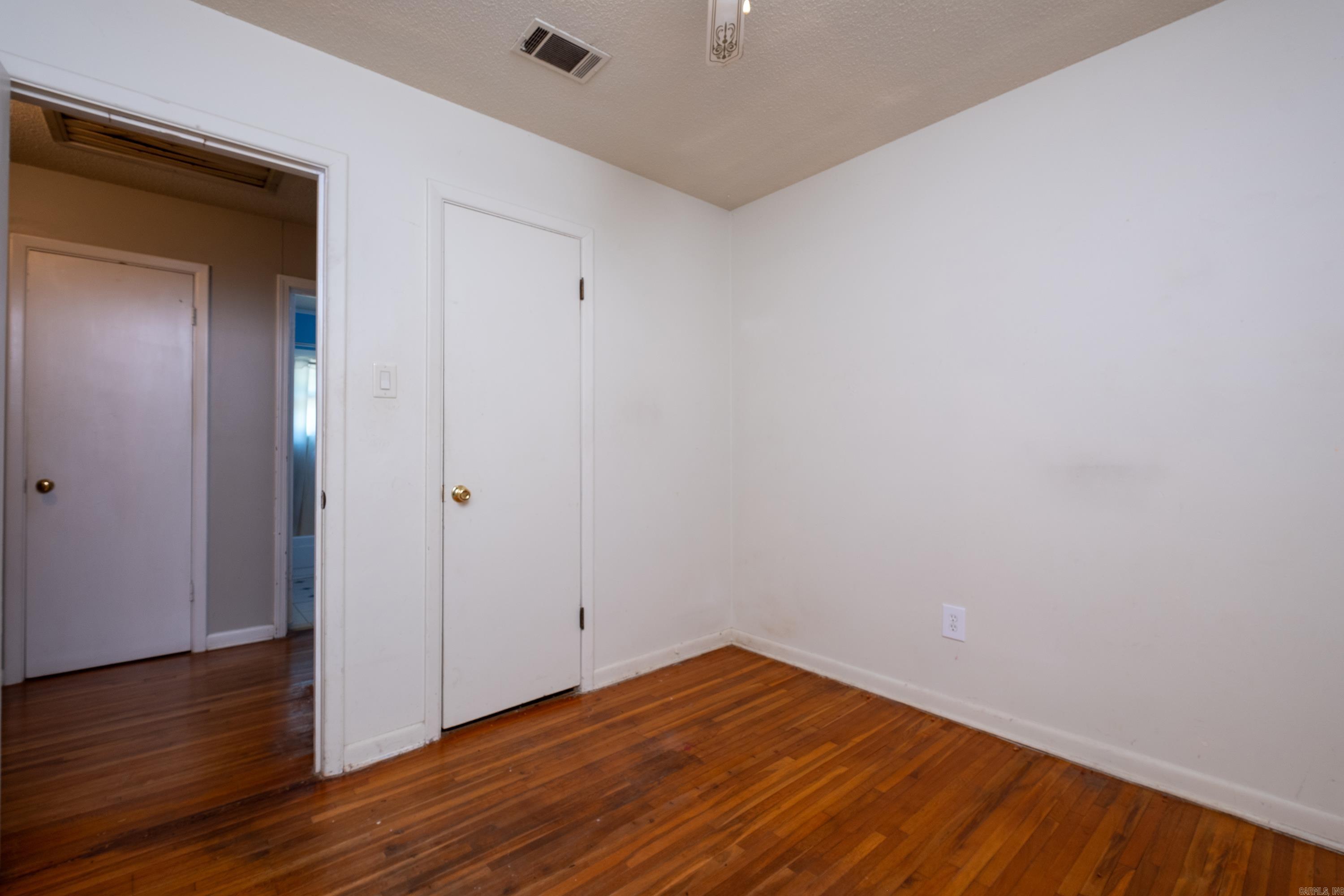 1008 Ruby Drive