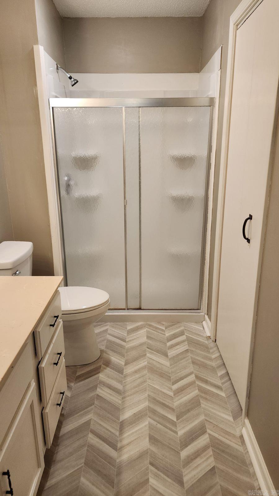 2301 Justus Loop