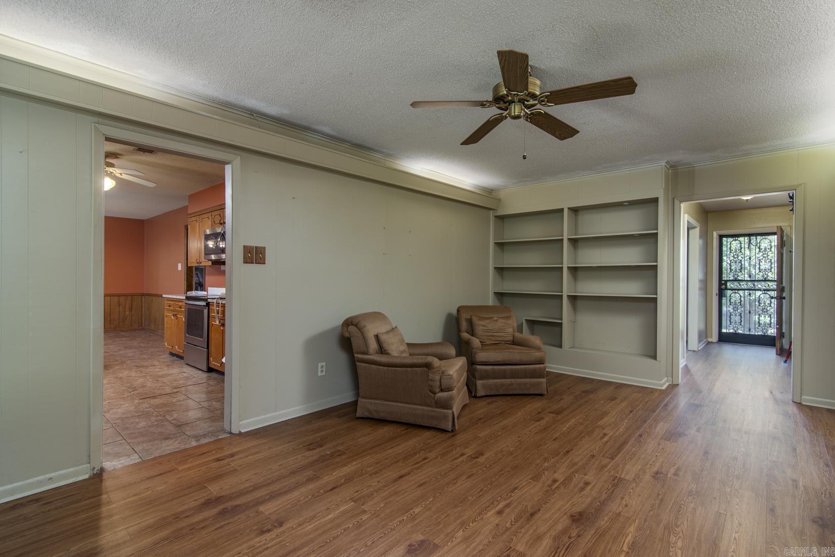 4109 ROYAL OAK DRIVE