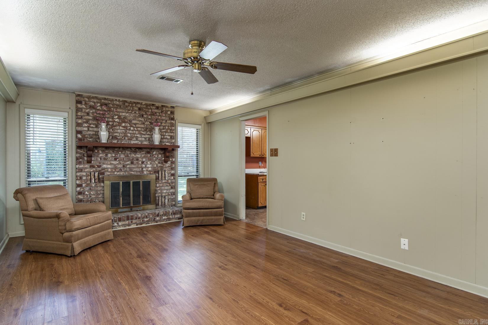 4109 ROYAL OAK DRIVE