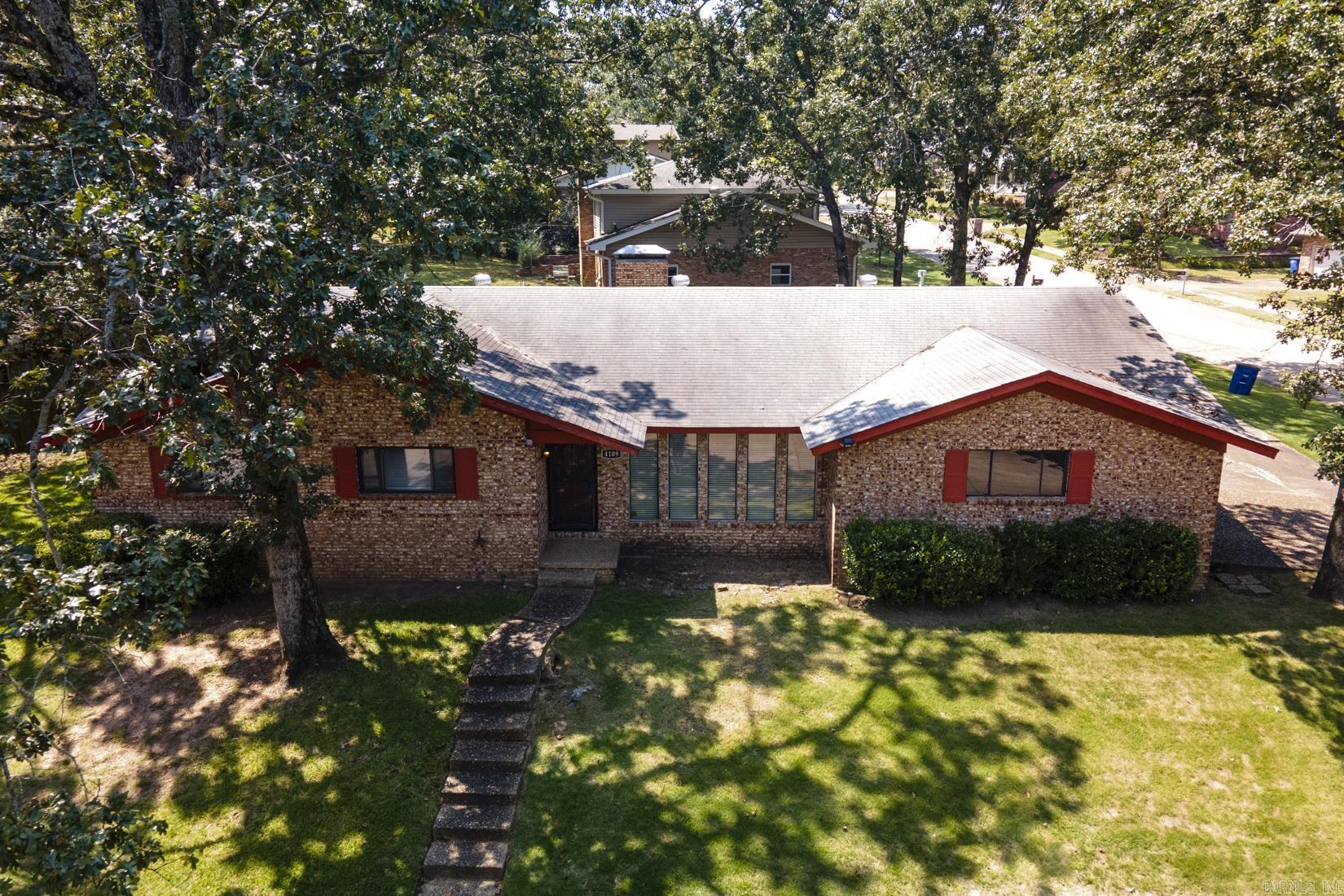 4109 ROYAL OAK DRIVE