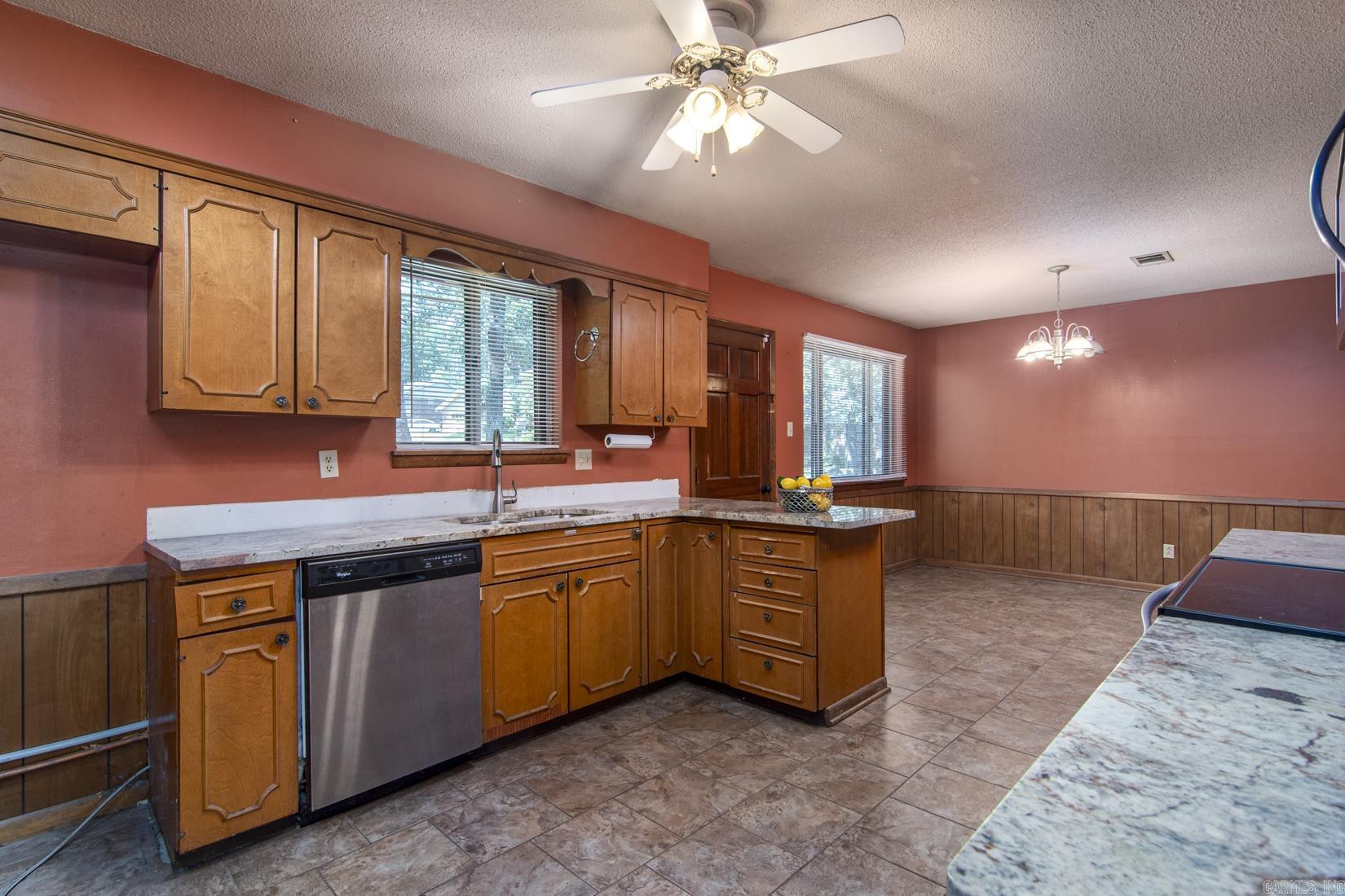 4109 ROYAL OAK DRIVE