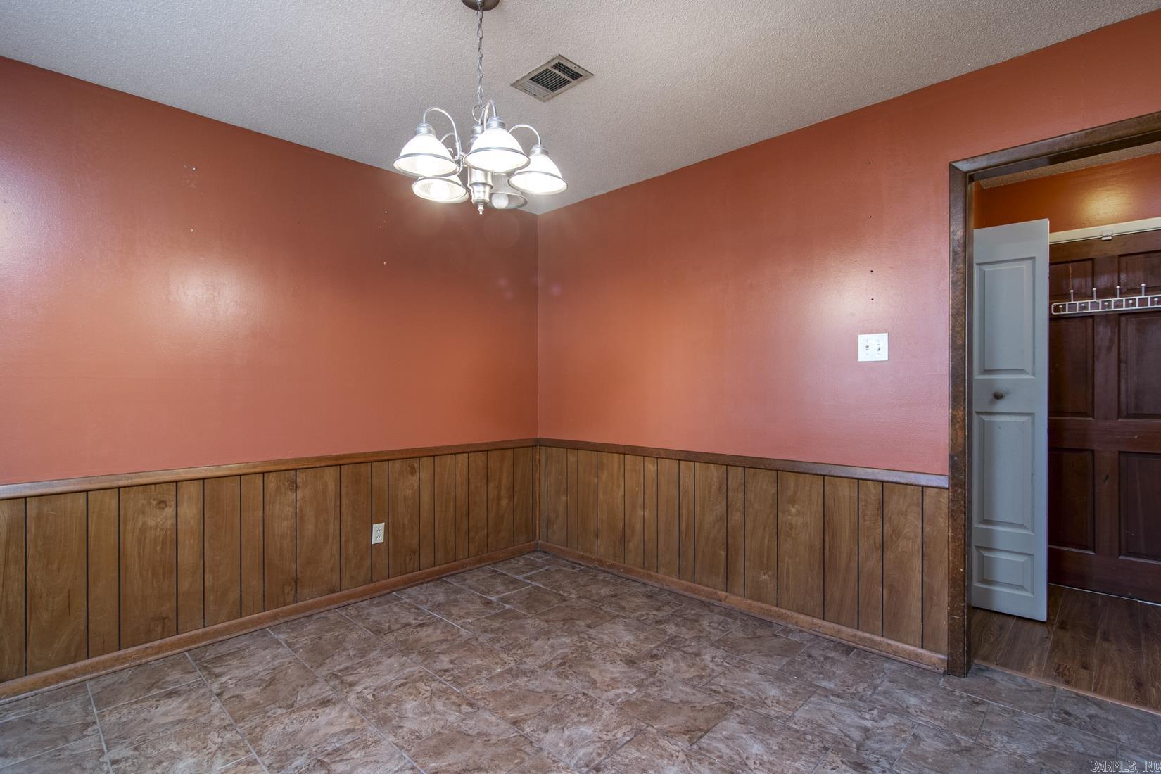 4109 ROYAL OAK DRIVE