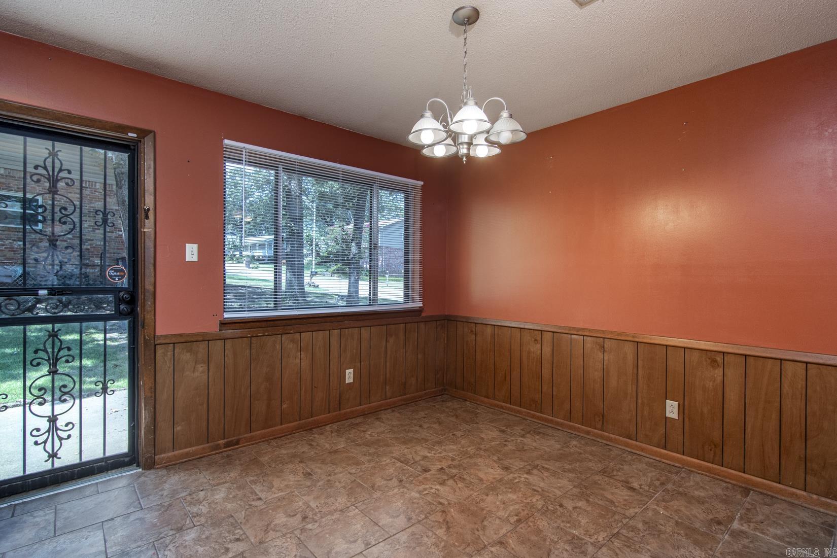 4109 ROYAL OAK DRIVE