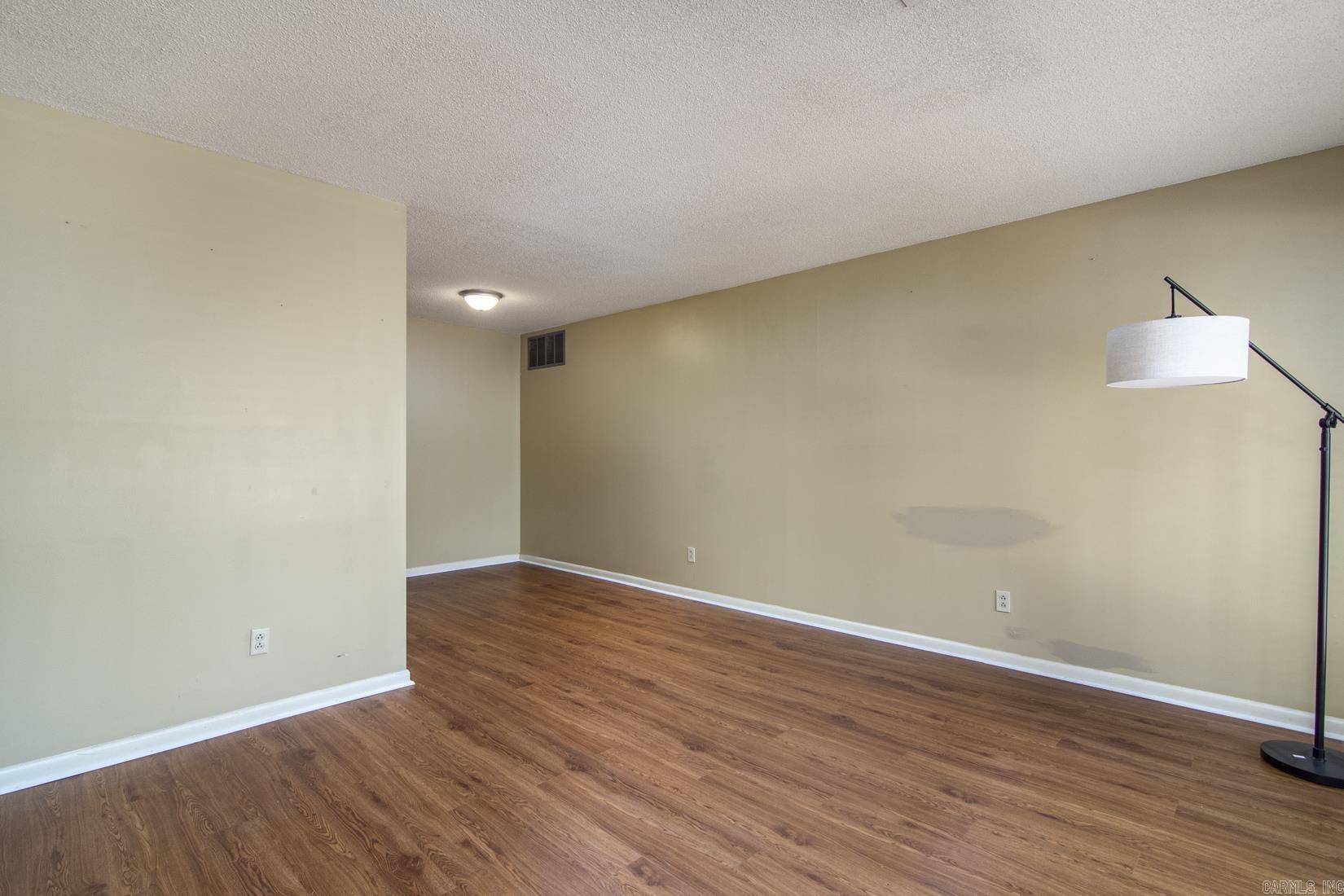 4109 ROYAL OAK DRIVE
