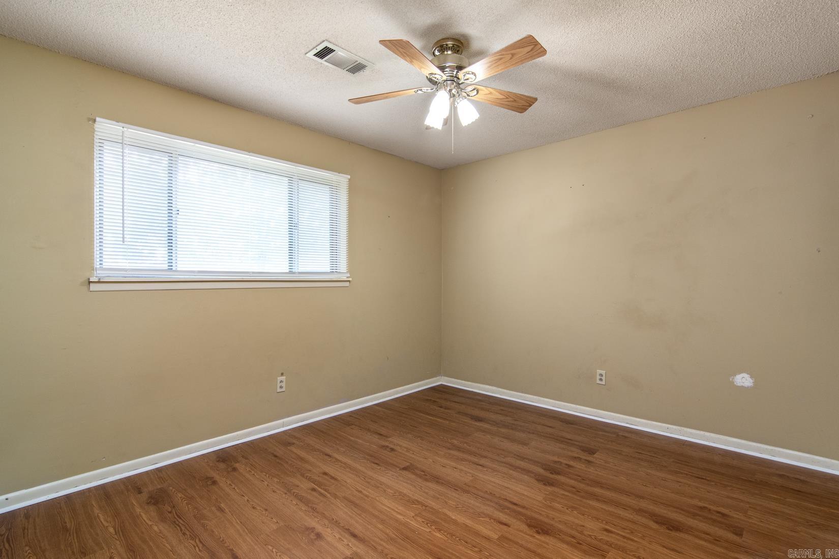4109 ROYAL OAK DRIVE