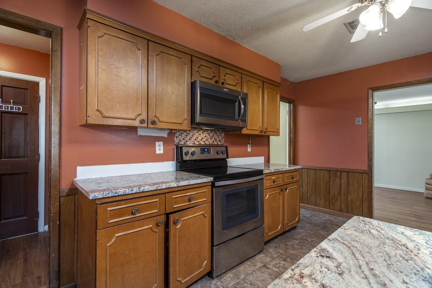 4109 ROYAL OAK DRIVE