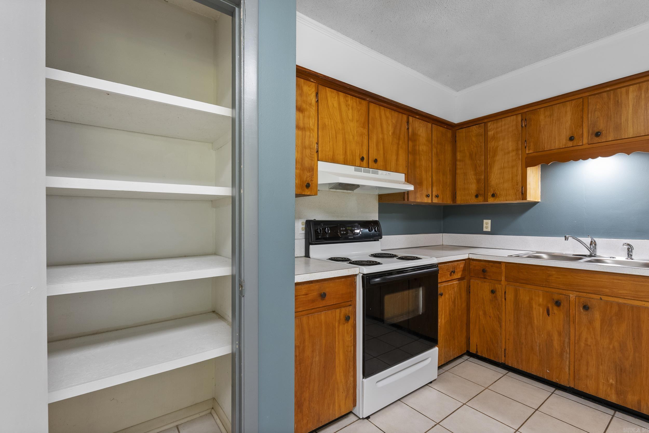 1503 Bellwood Drive