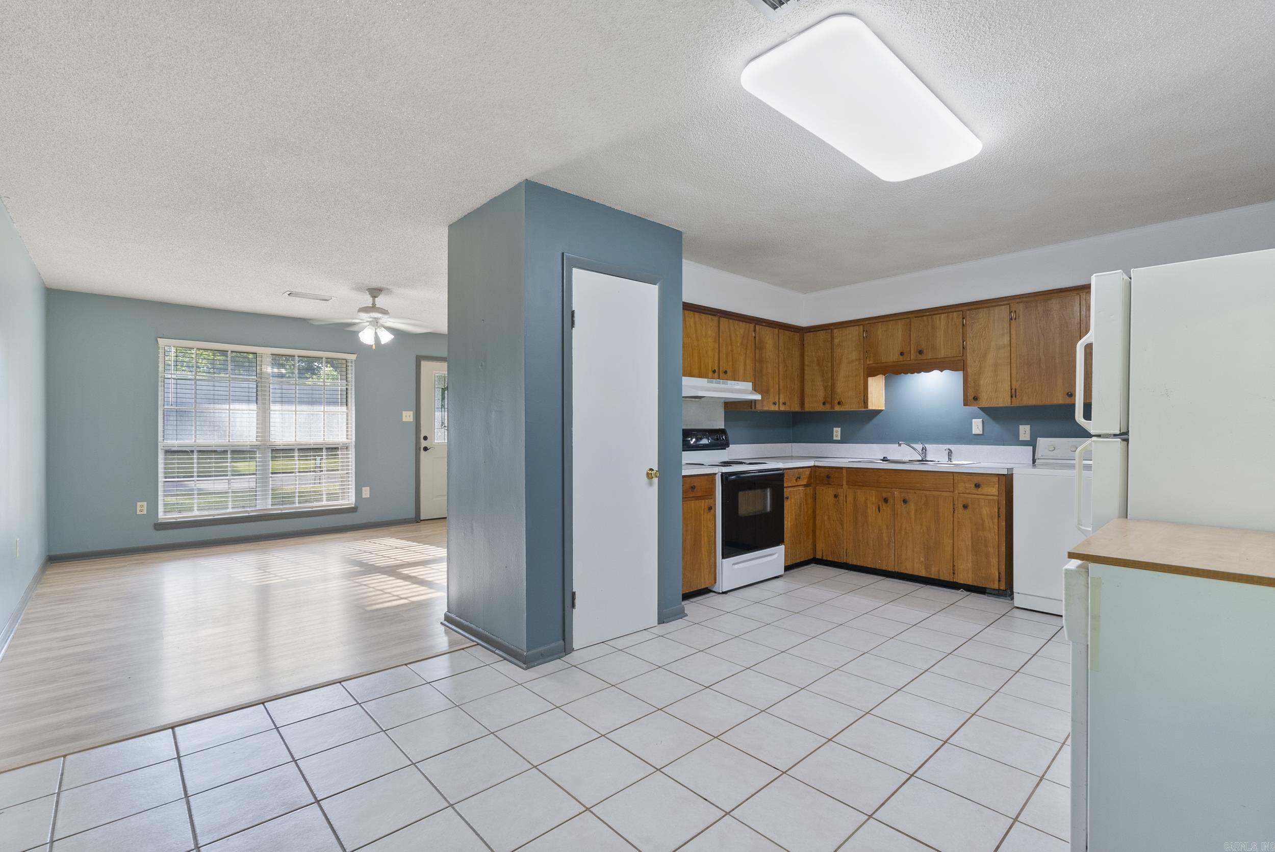 1503 Bellwood Drive