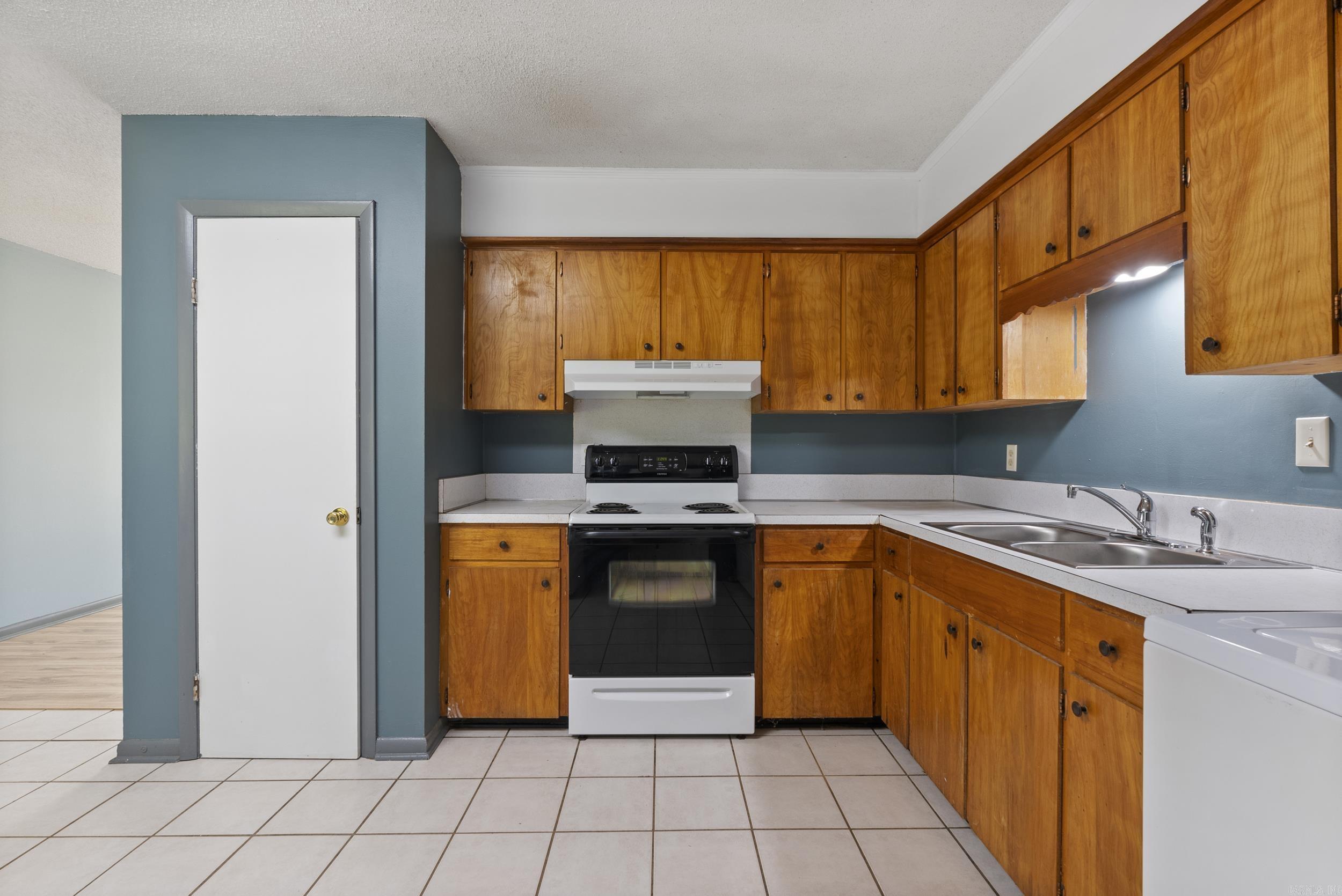 1503 Bellwood Drive
