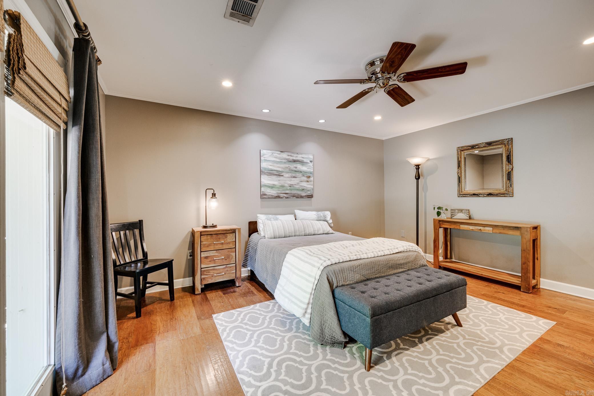 14 New Oxford