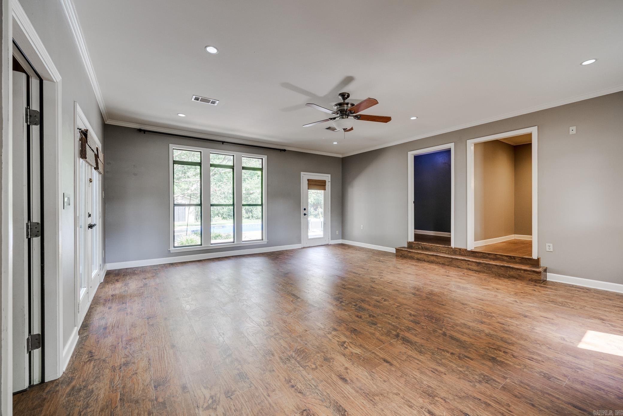 14 New Oxford