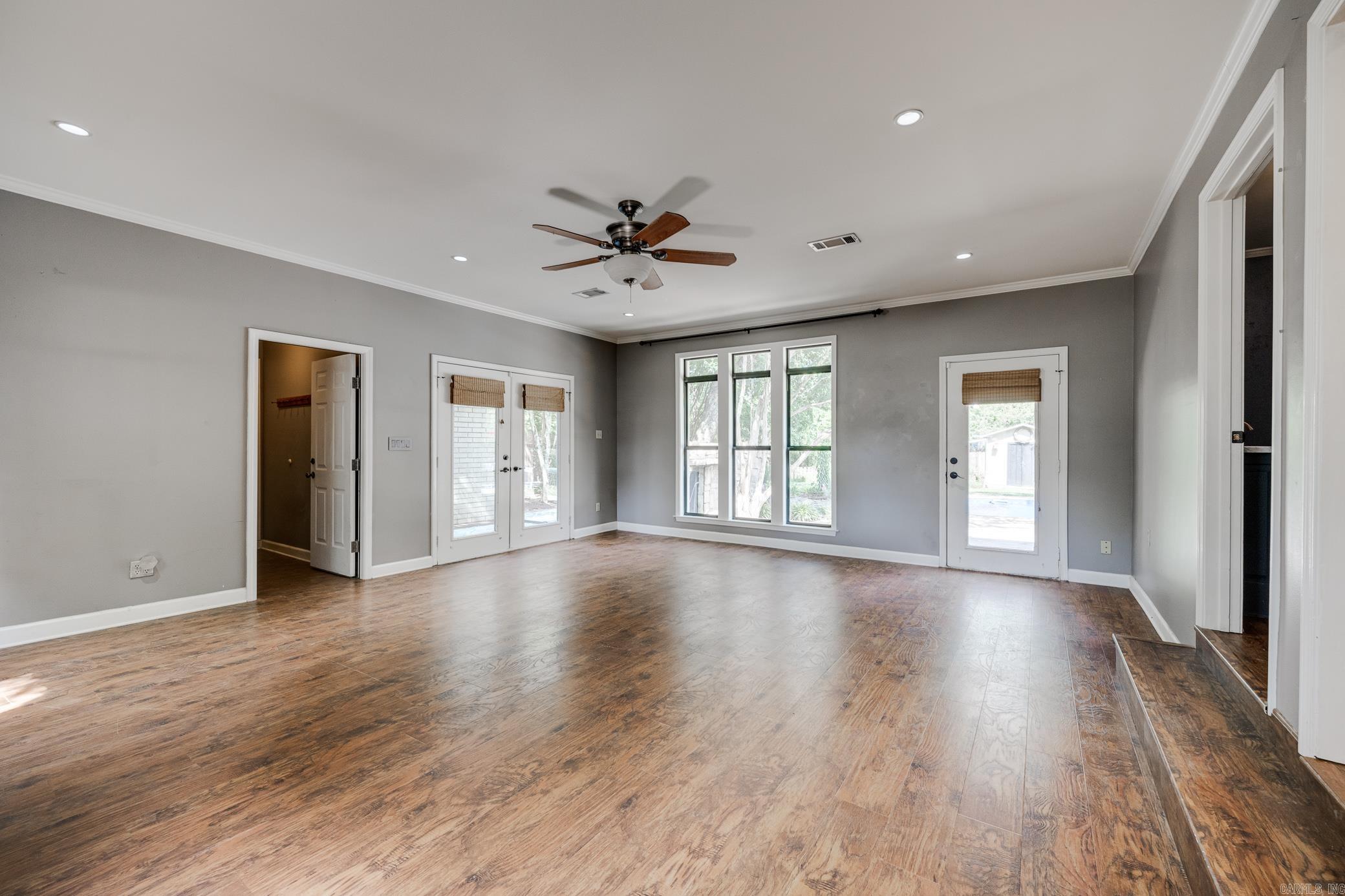 14 New Oxford