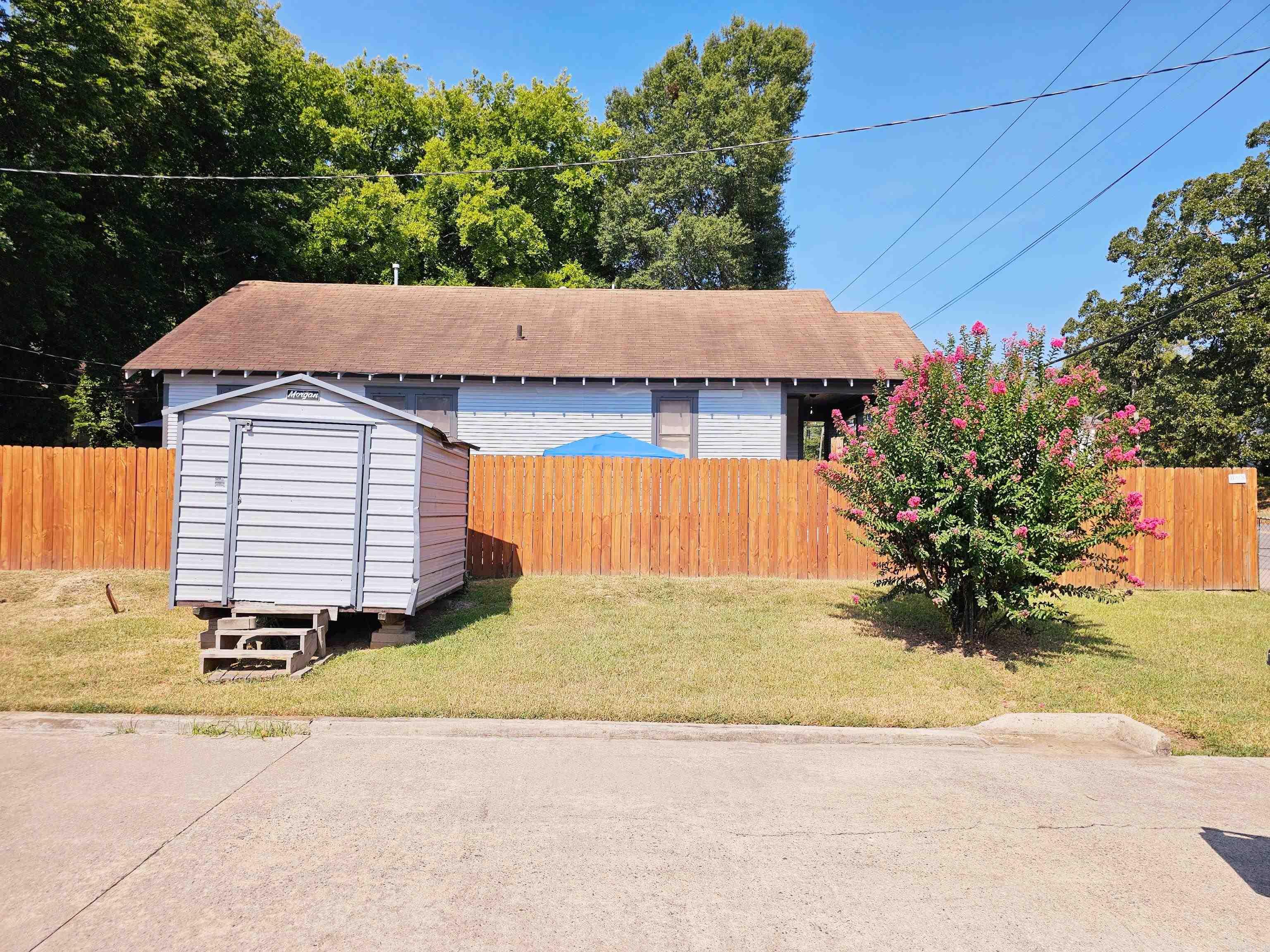 2100 Cumberland Street