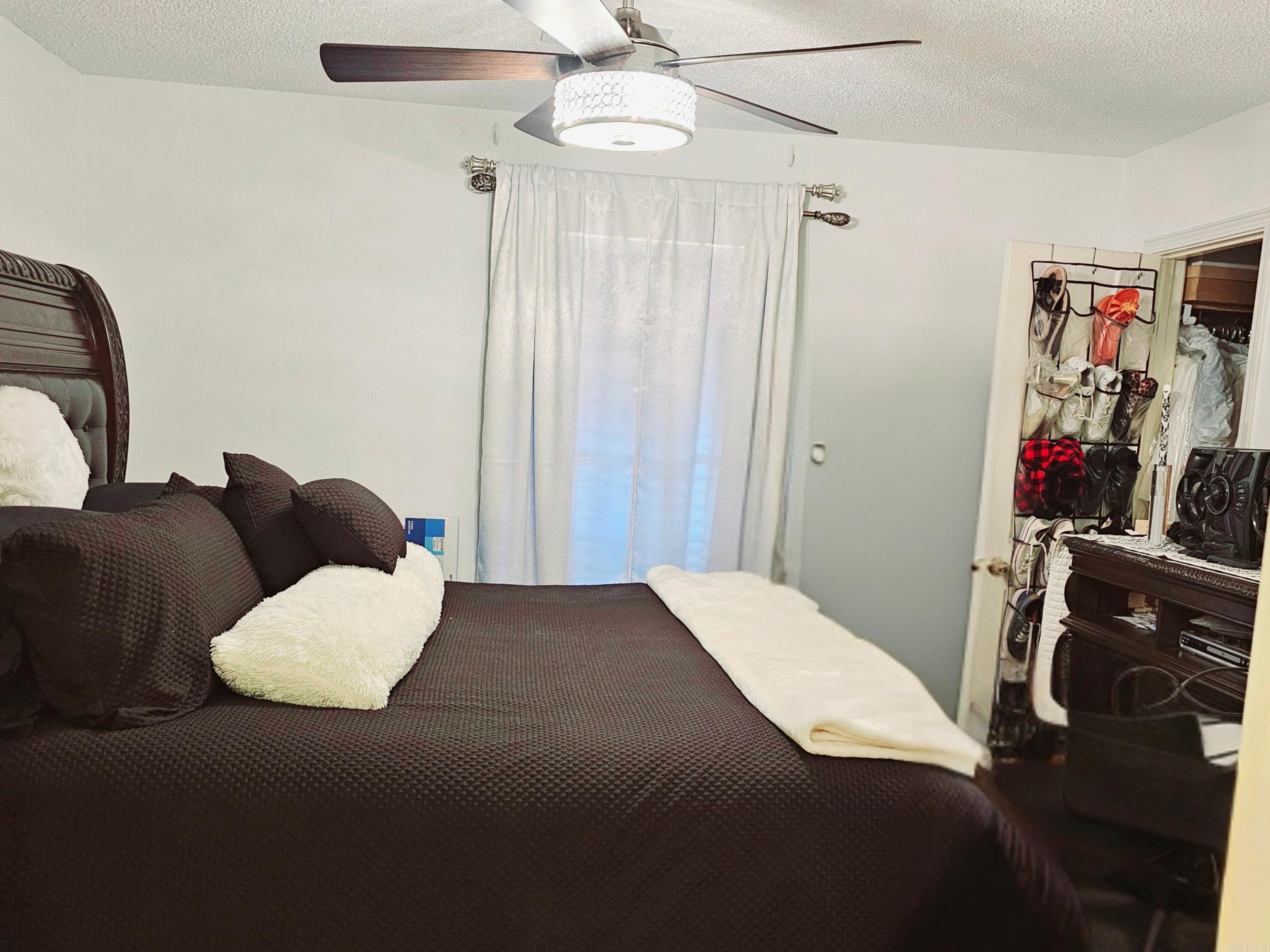 2100 Cumberland Street