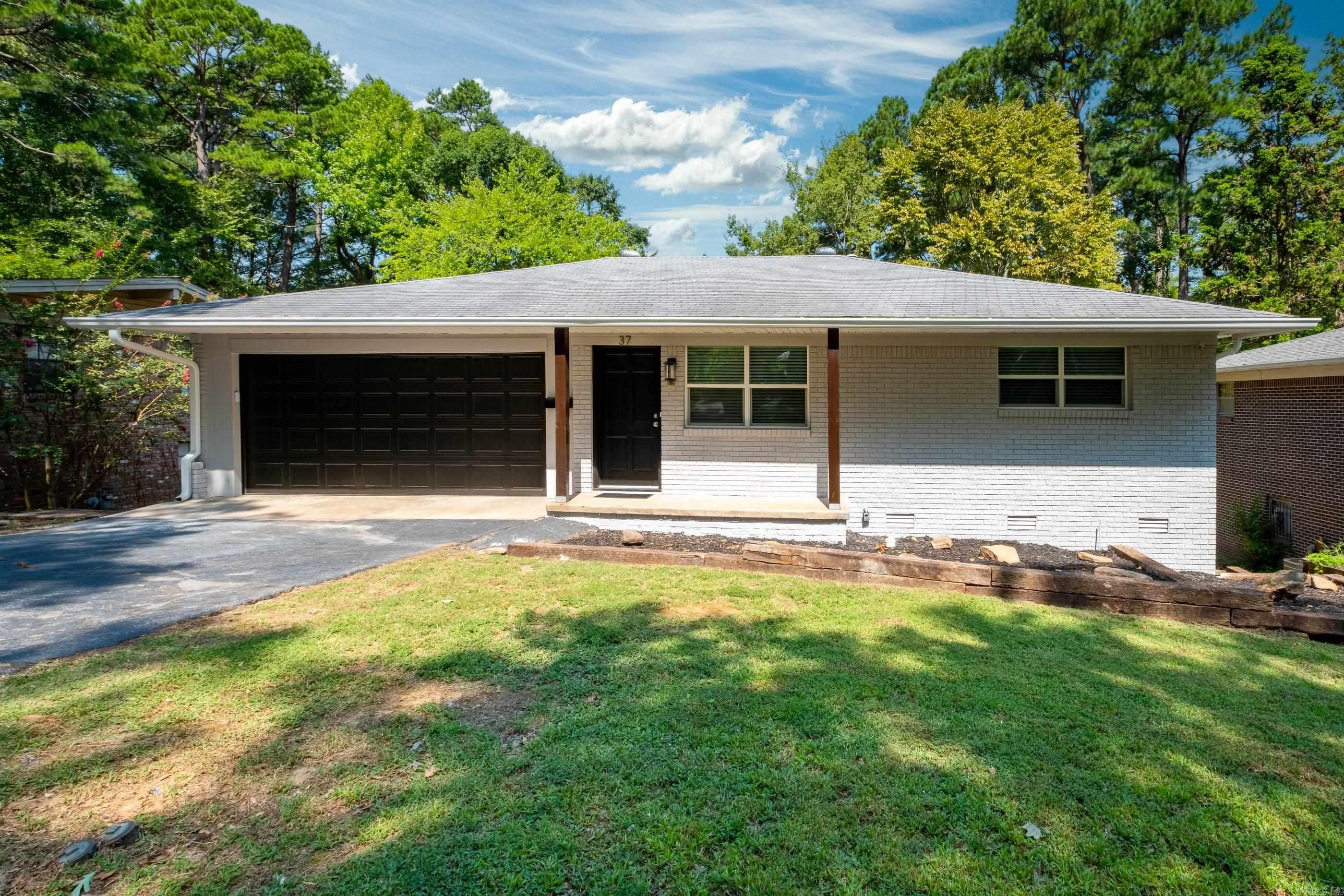 37 Glenmere Drive