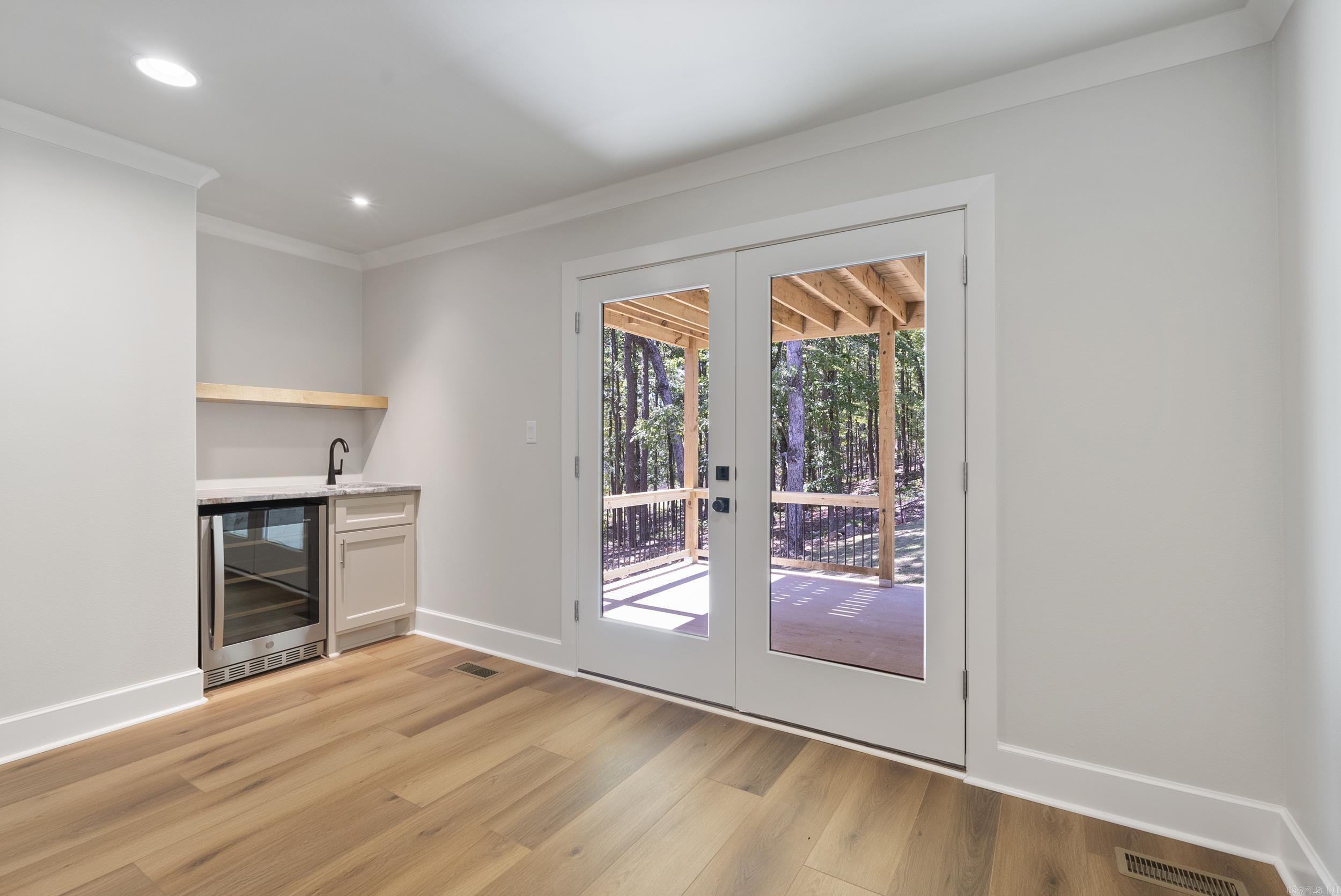 106 Bear Den Court