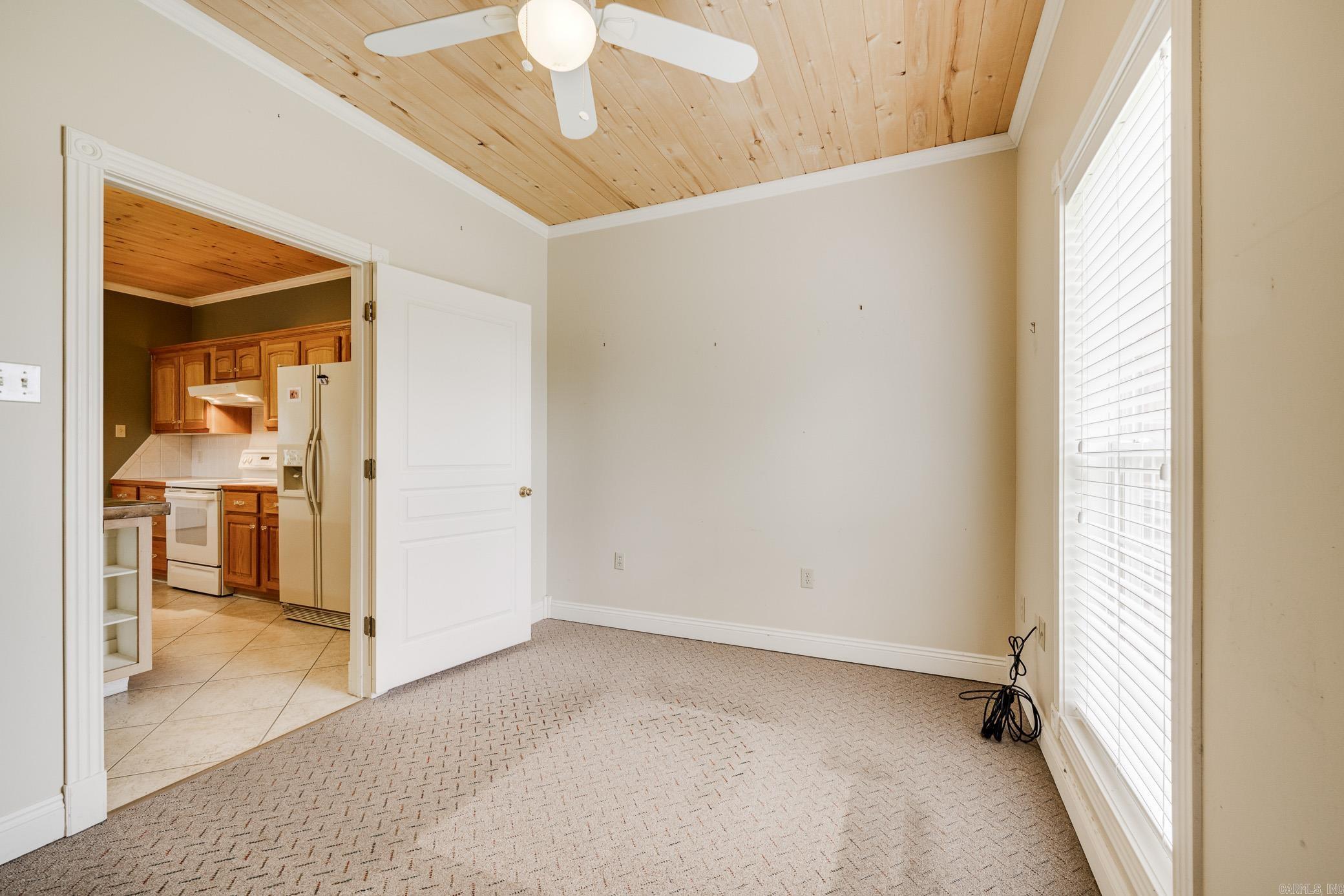 15 Brookside Drive