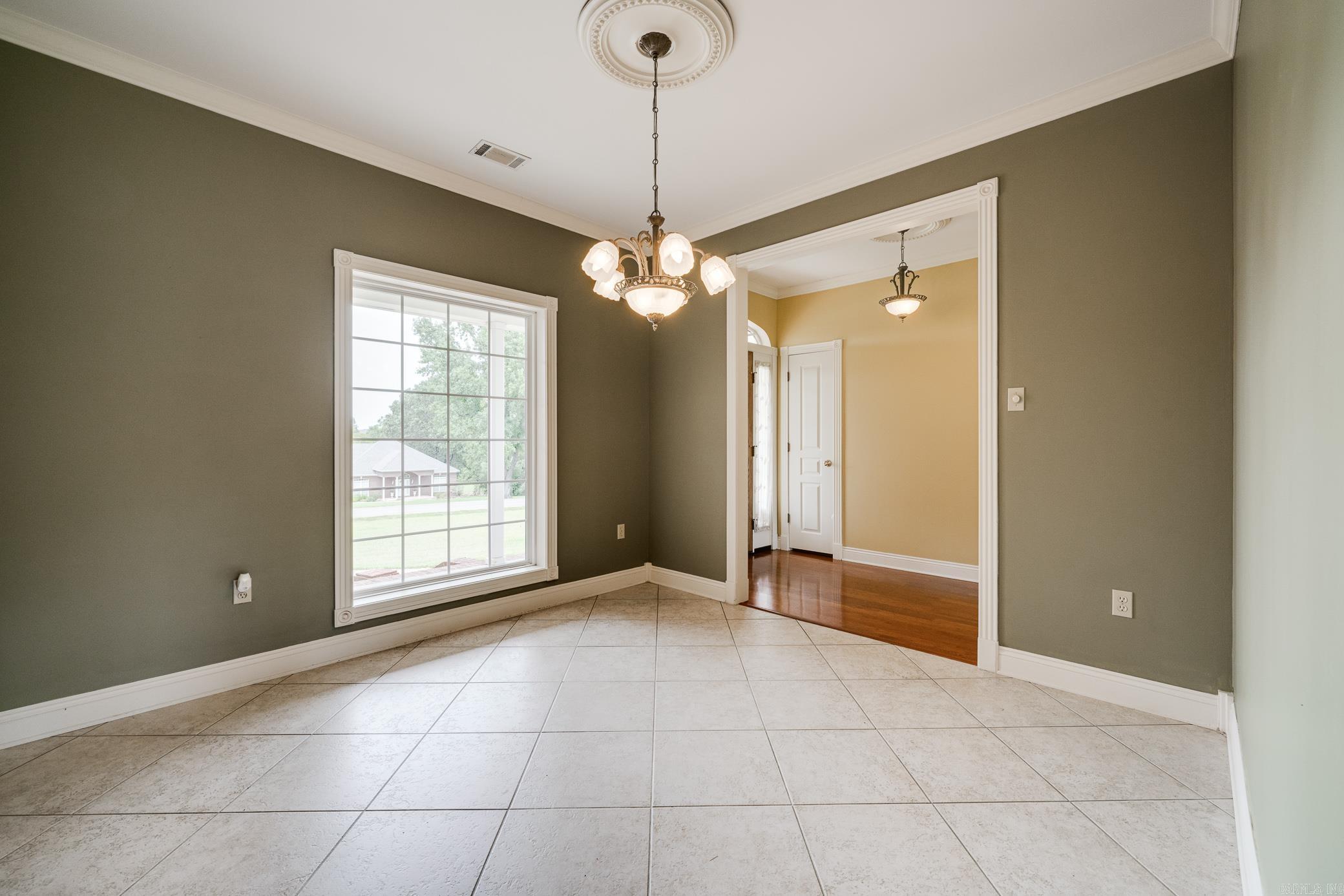 15 Brookside Drive