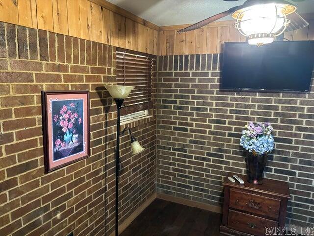 10217 N New Hope Road