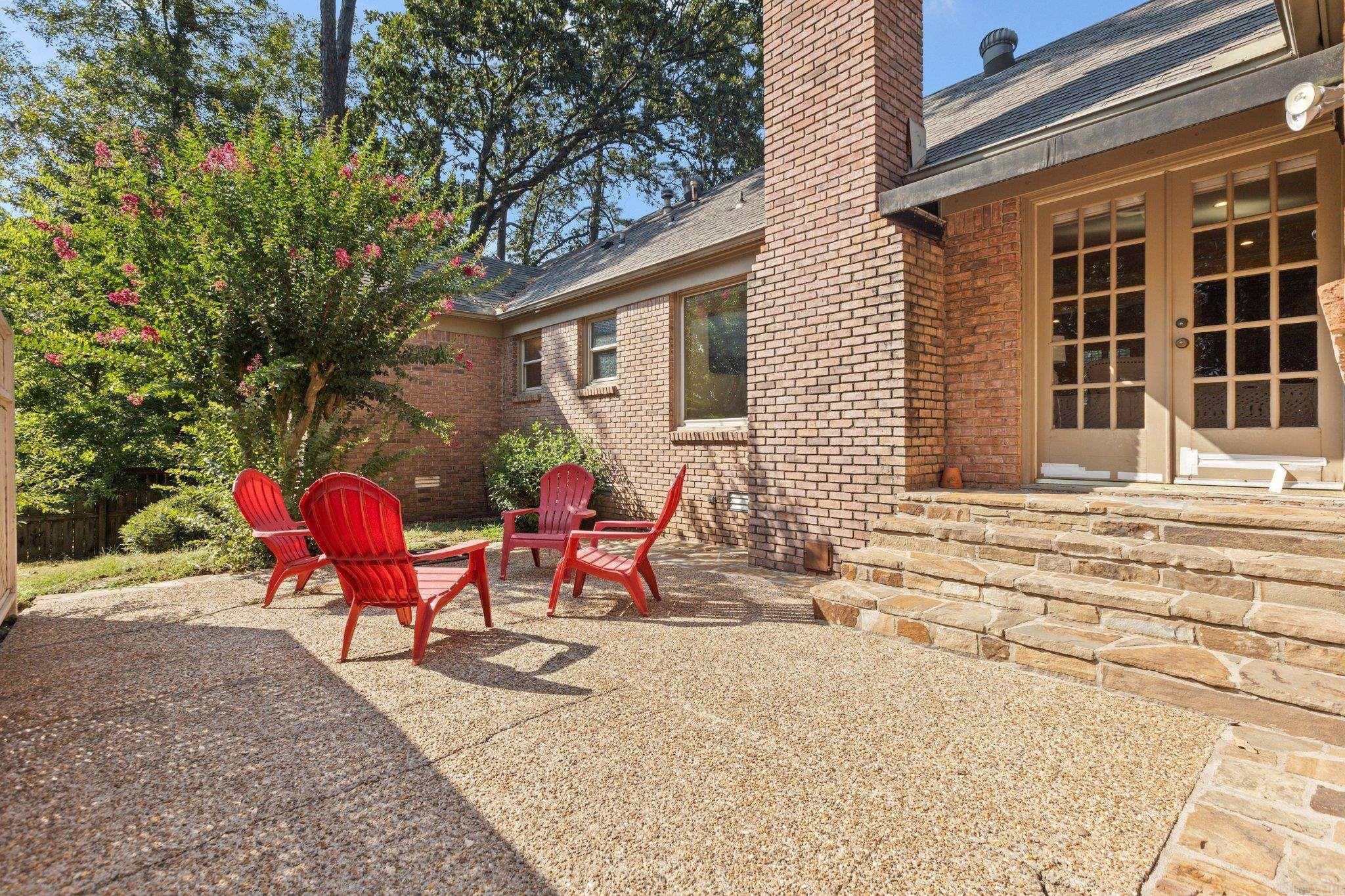 13901 Edgemond Drive