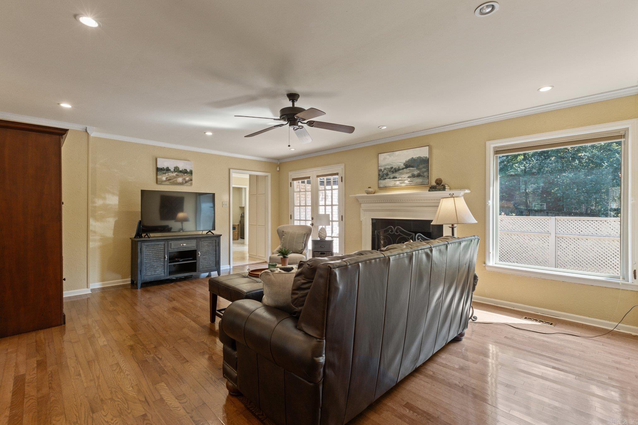 13901 Edgemond Drive