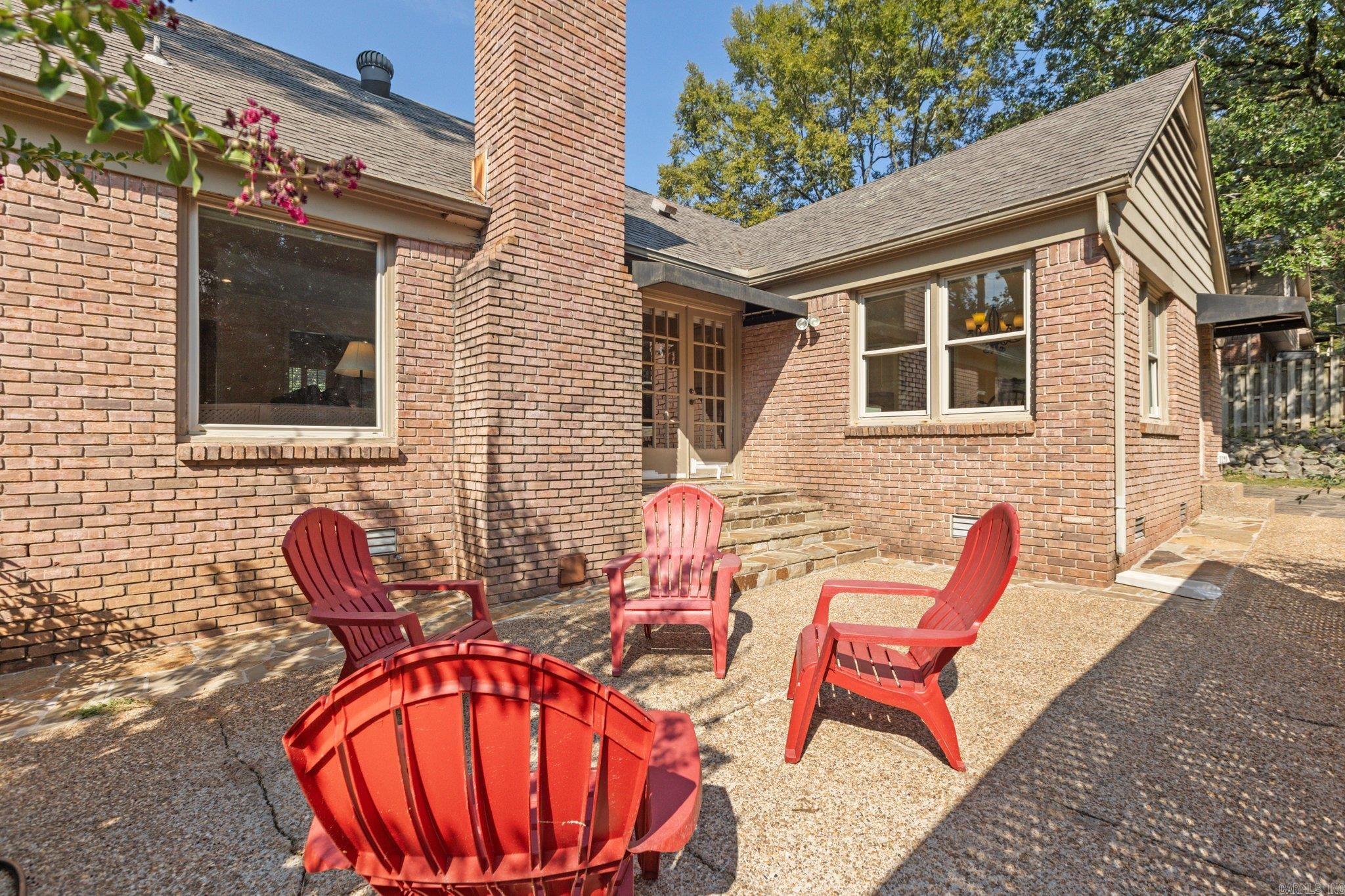 13901 Edgemond Drive