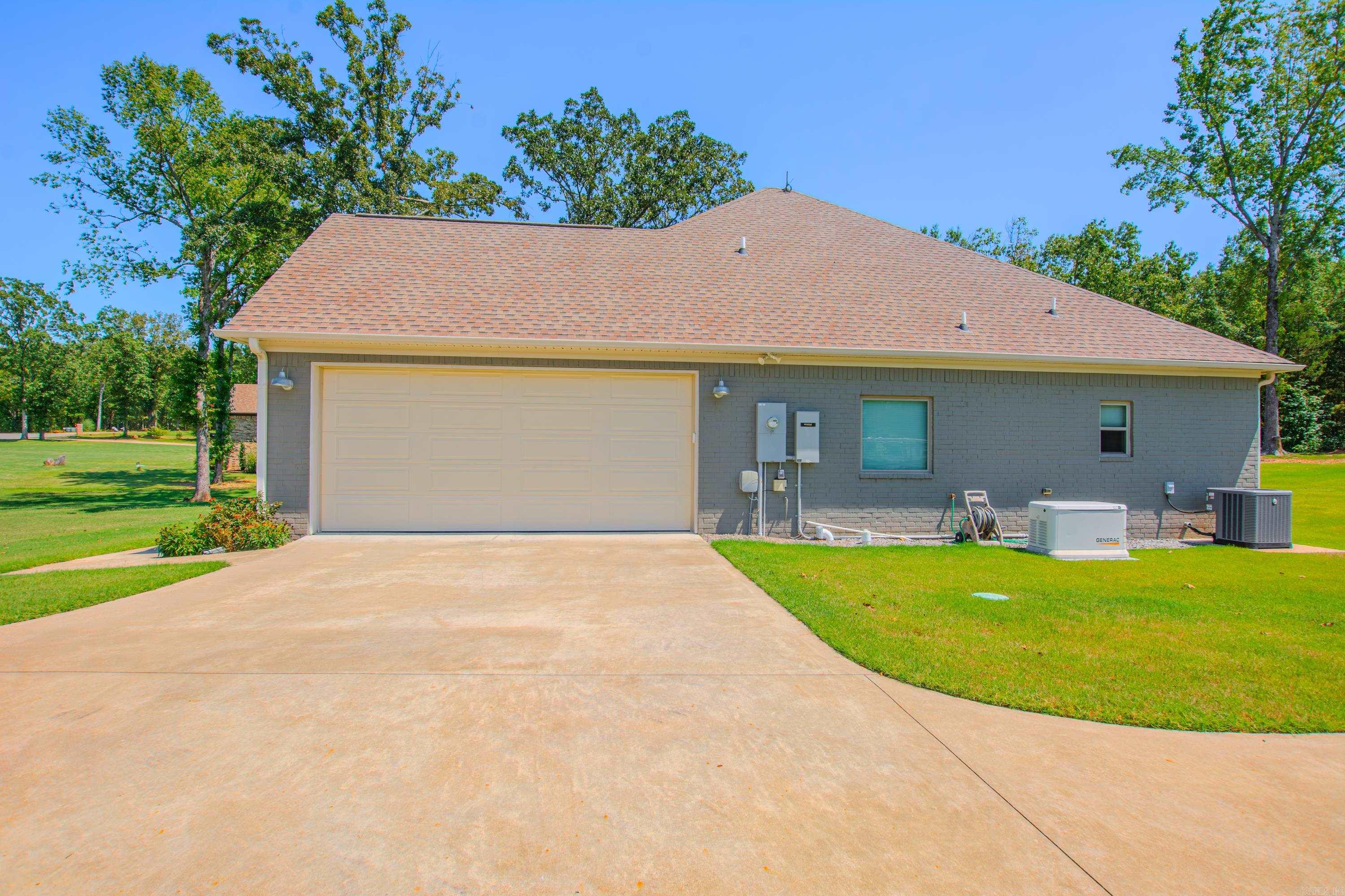 25 Johnny Drive