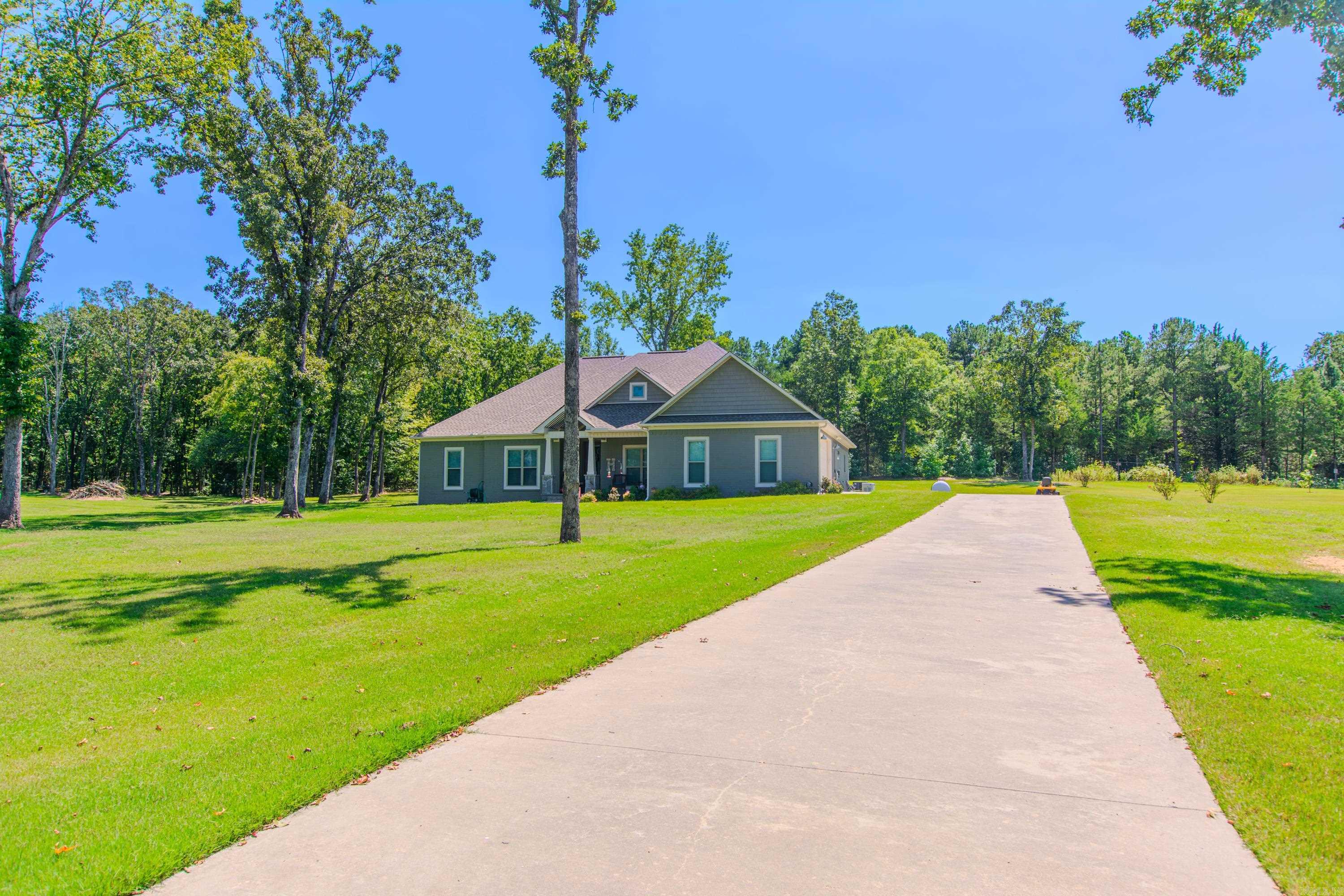 25 Johnny Drive