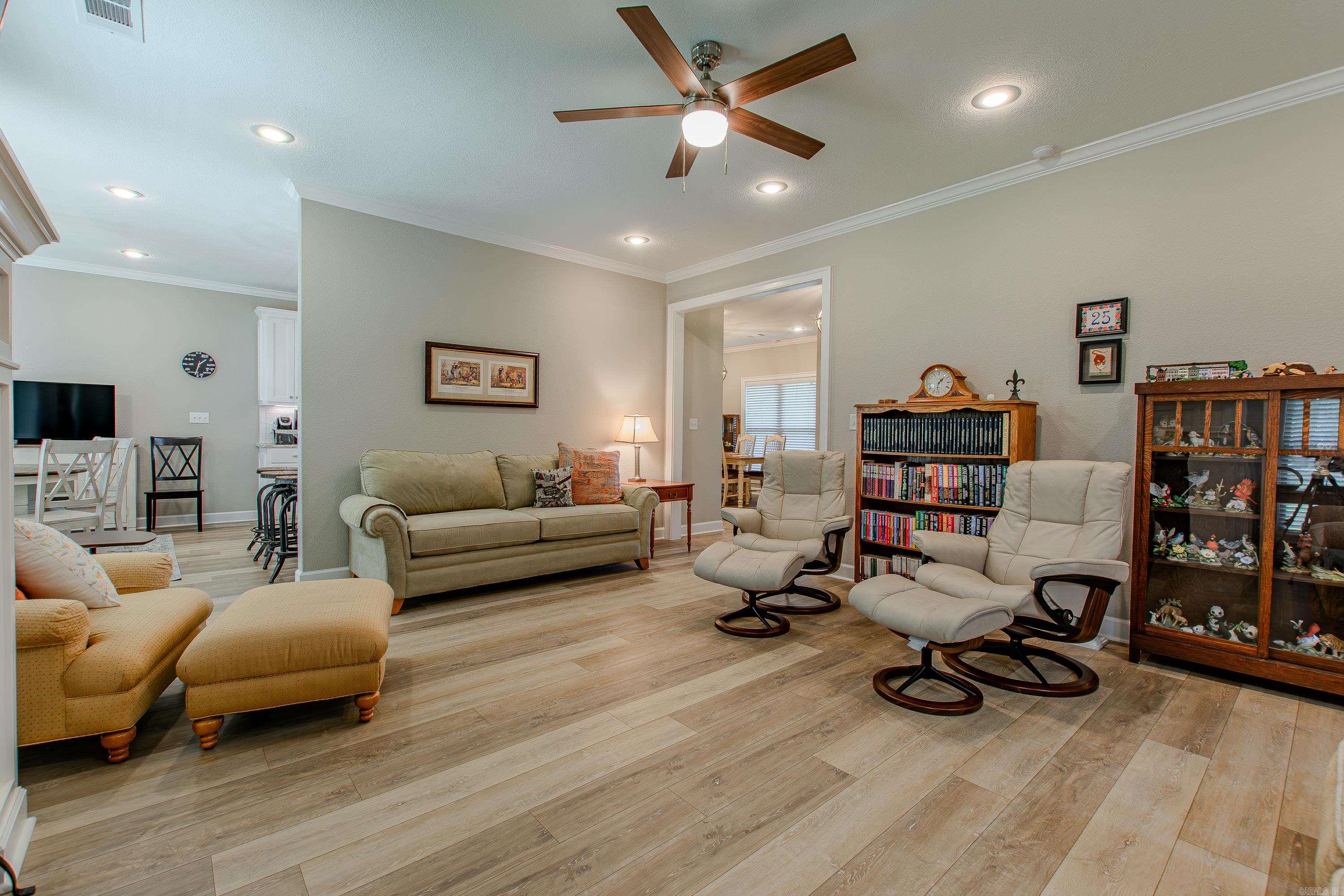 25 Johnny Drive