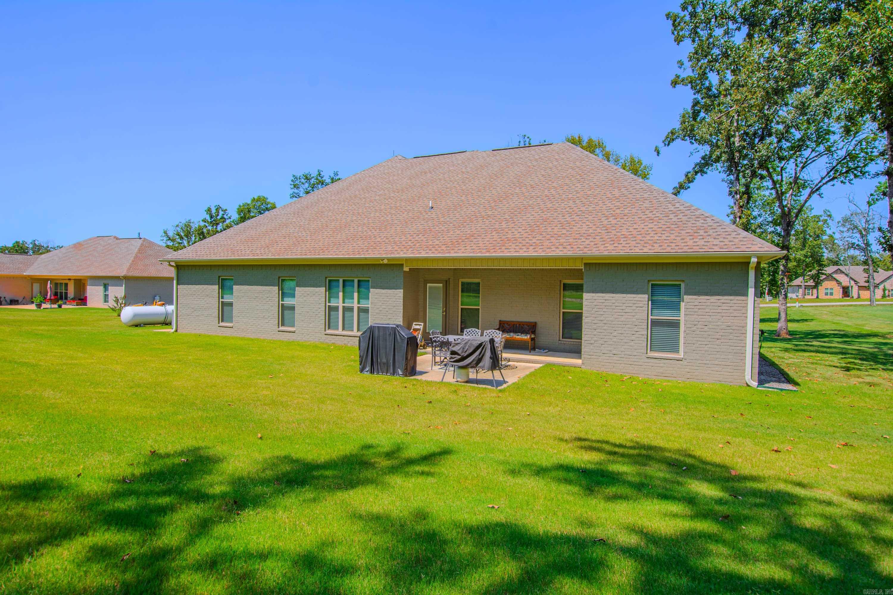 25 Johnny Drive