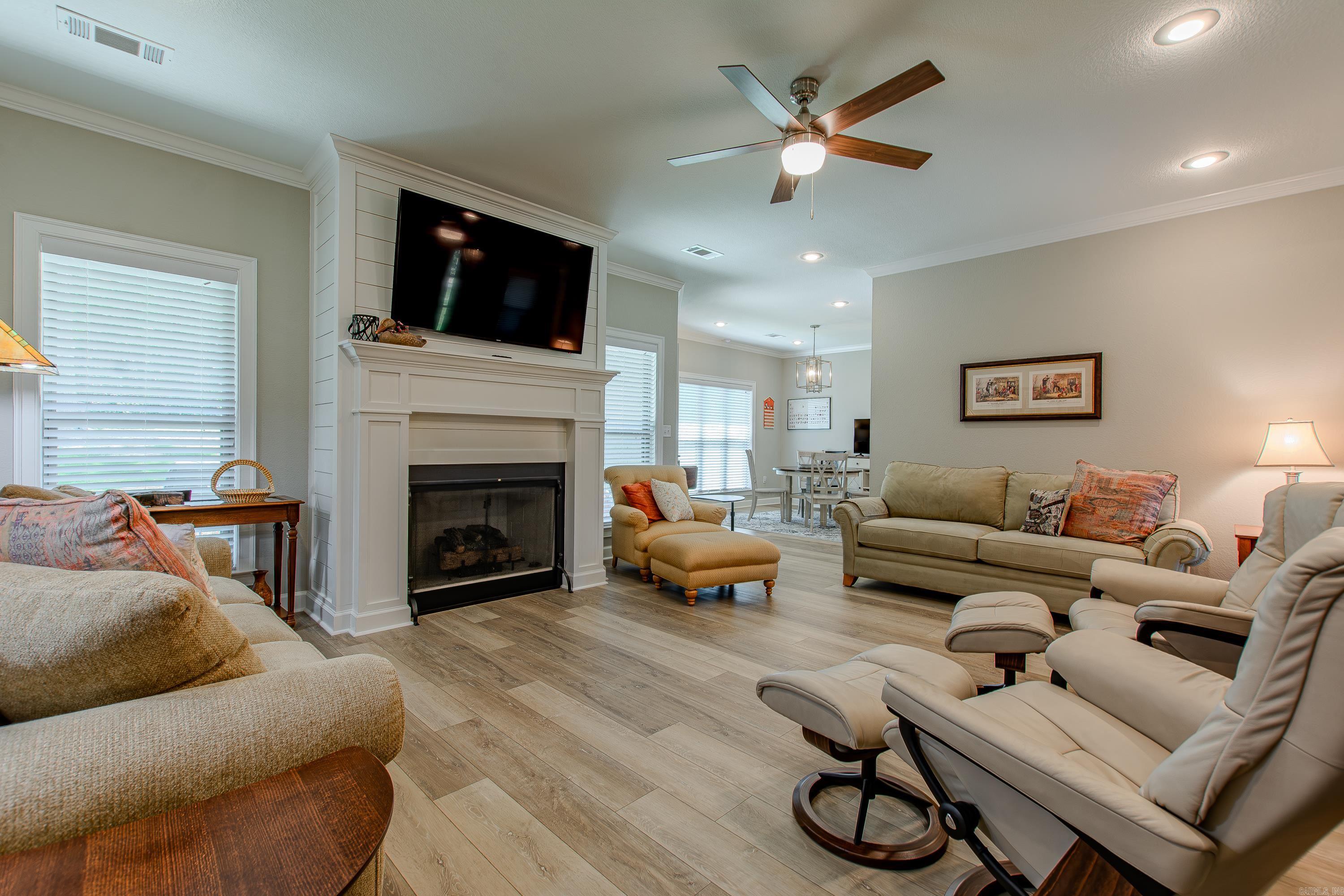 25 Johnny Drive