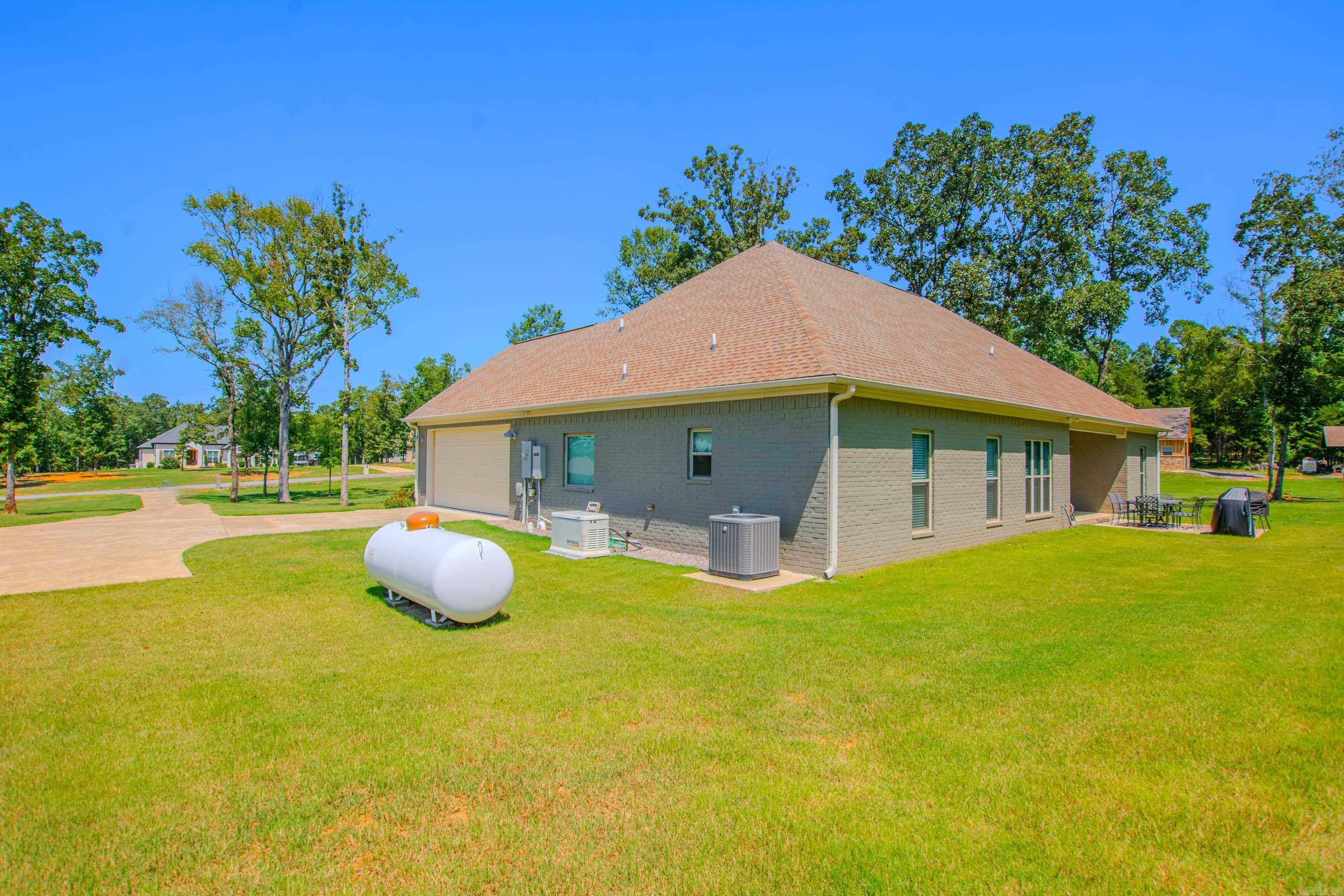 25 Johnny Drive