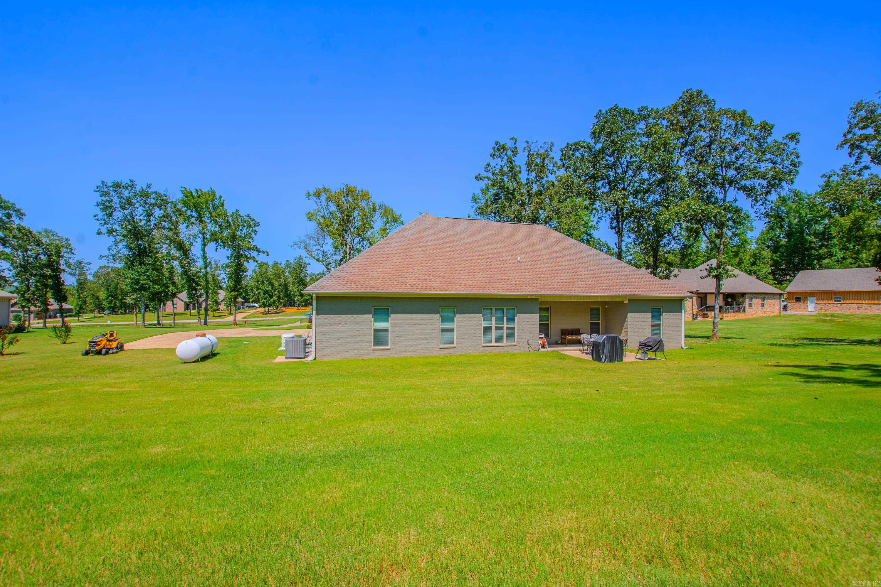 25 Johnny Drive