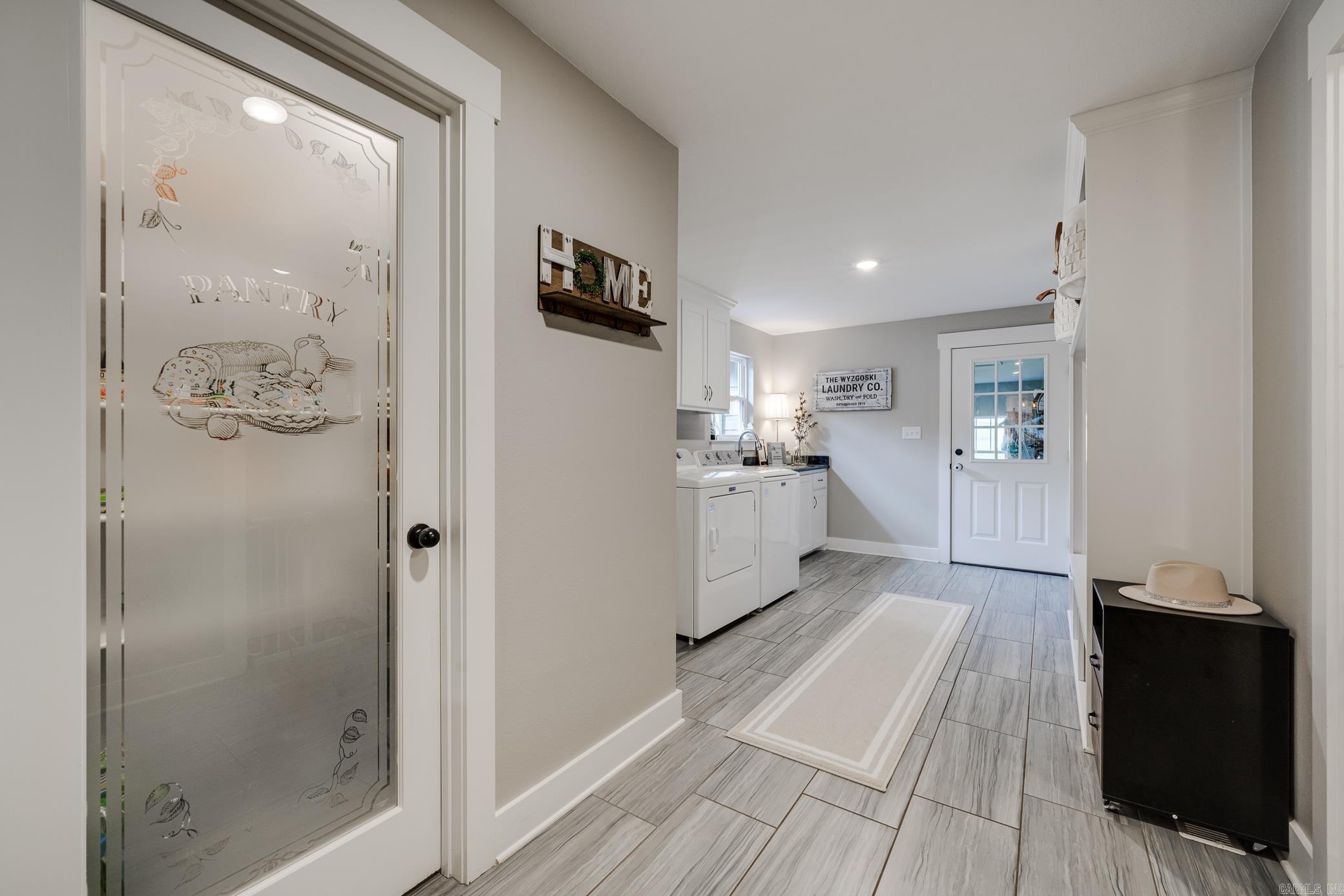 1211 Stanley Russ Road