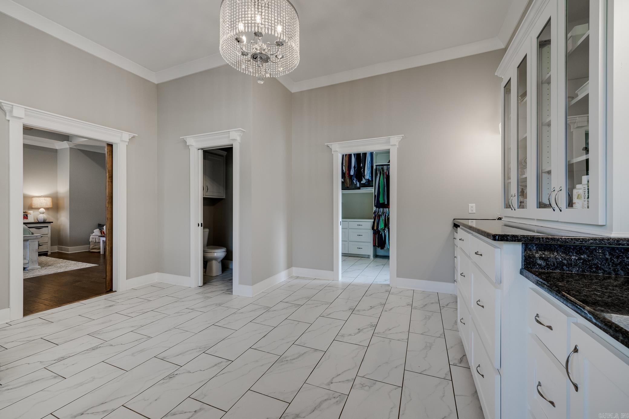 1211 Stanley Russ Road