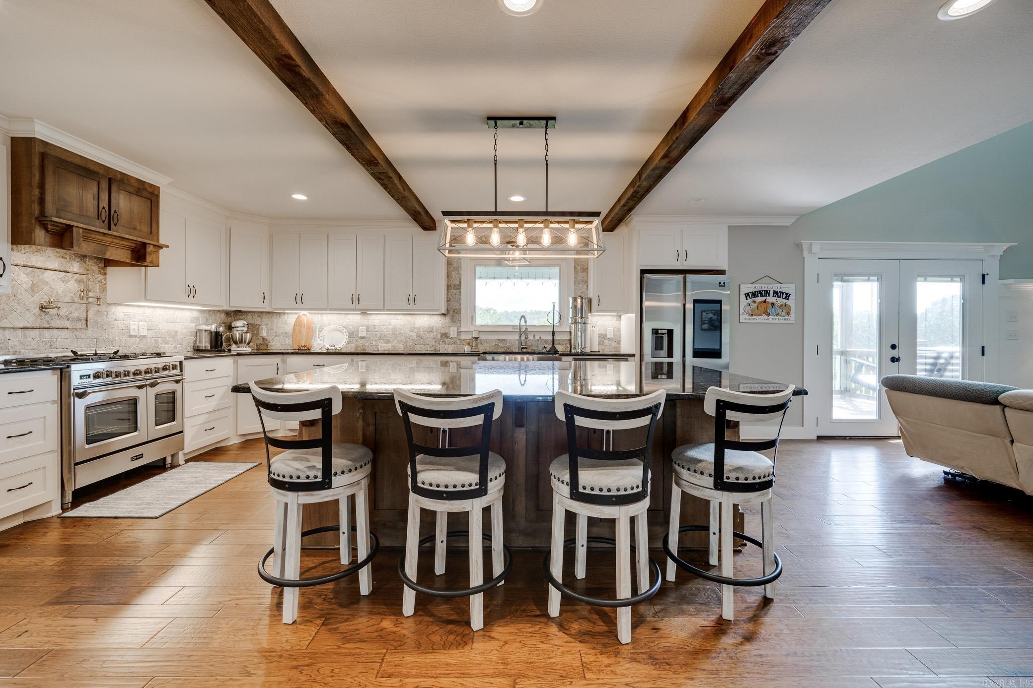 1211 Stanley Russ Road