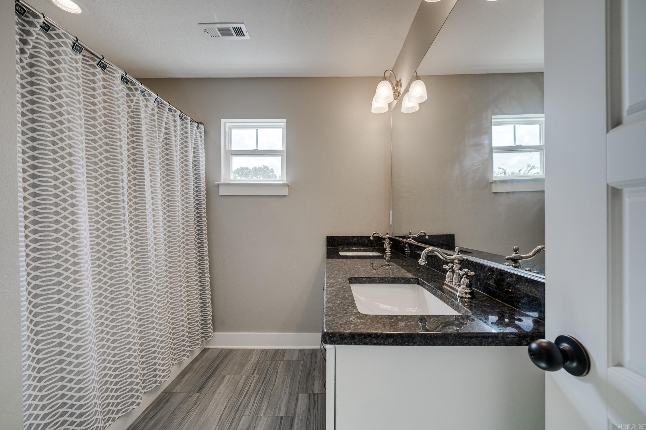 1211 Stanley Russ Road