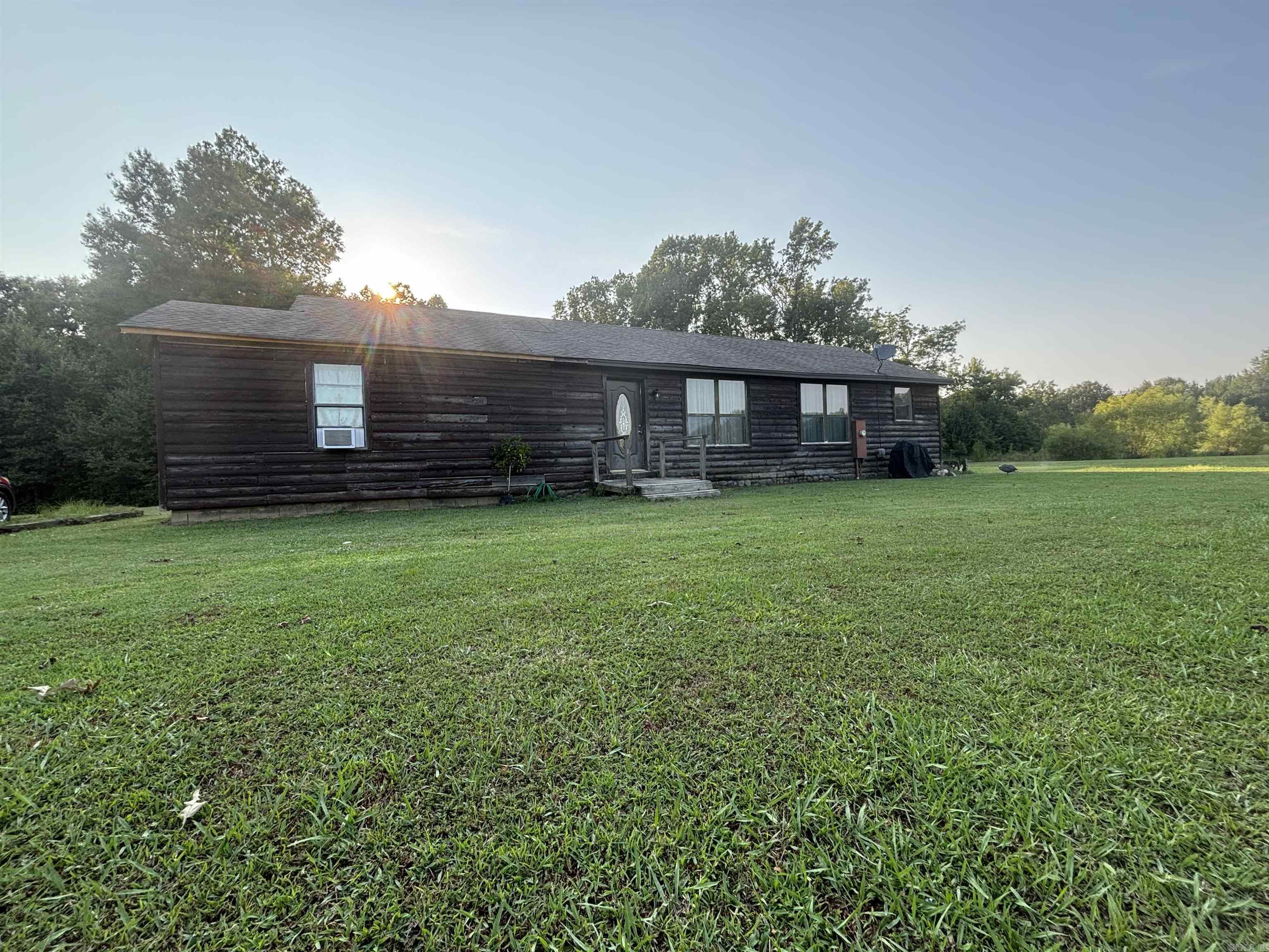 108 W Sleepy Hollow