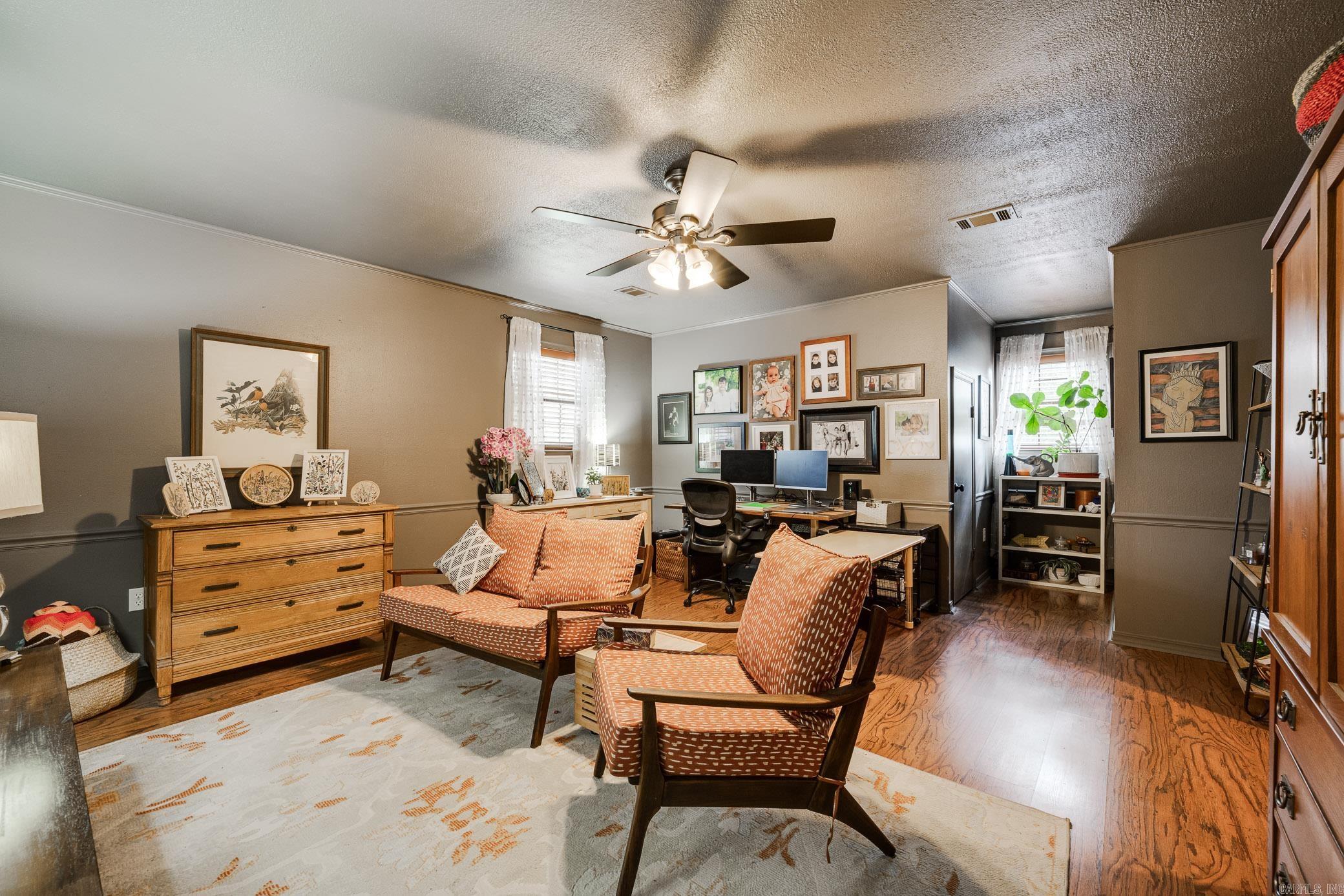 43 Shady Valley Drive