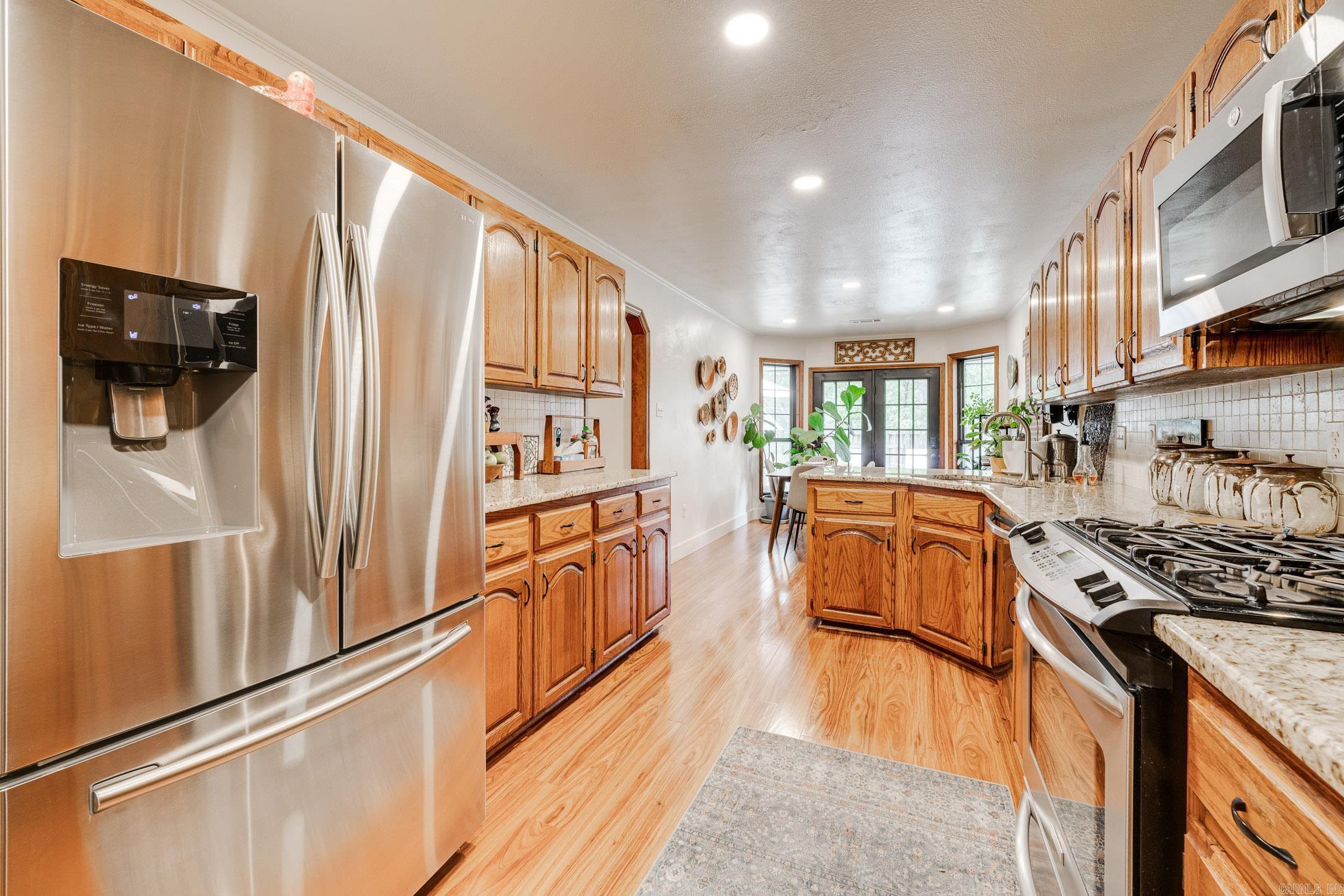 43 Shady Valley Drive