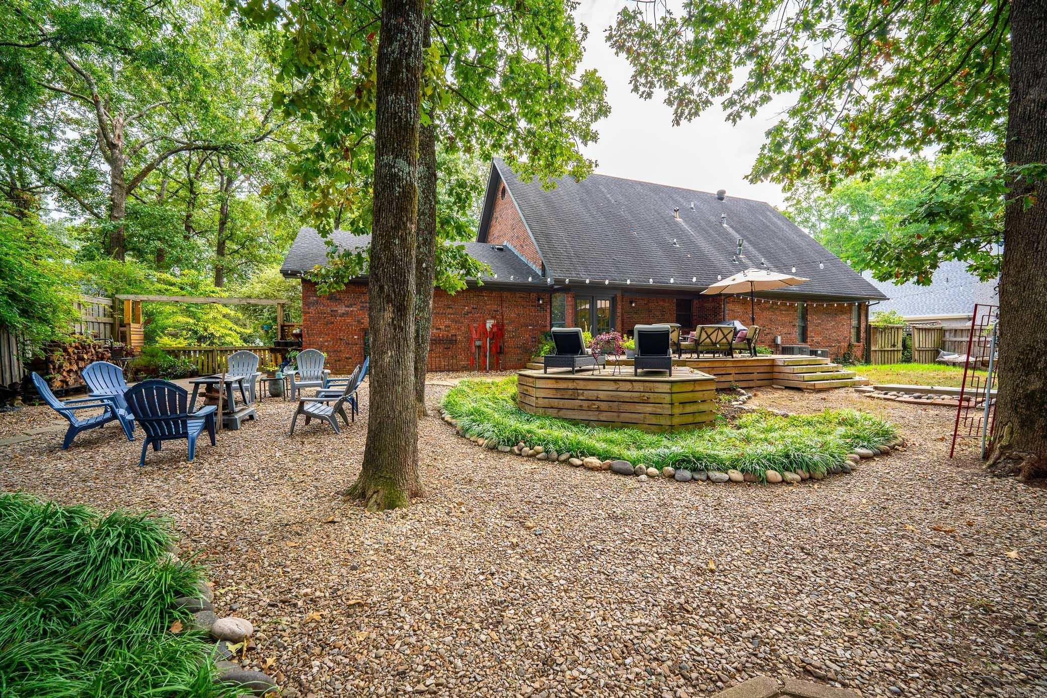 43 Shady Valley Drive