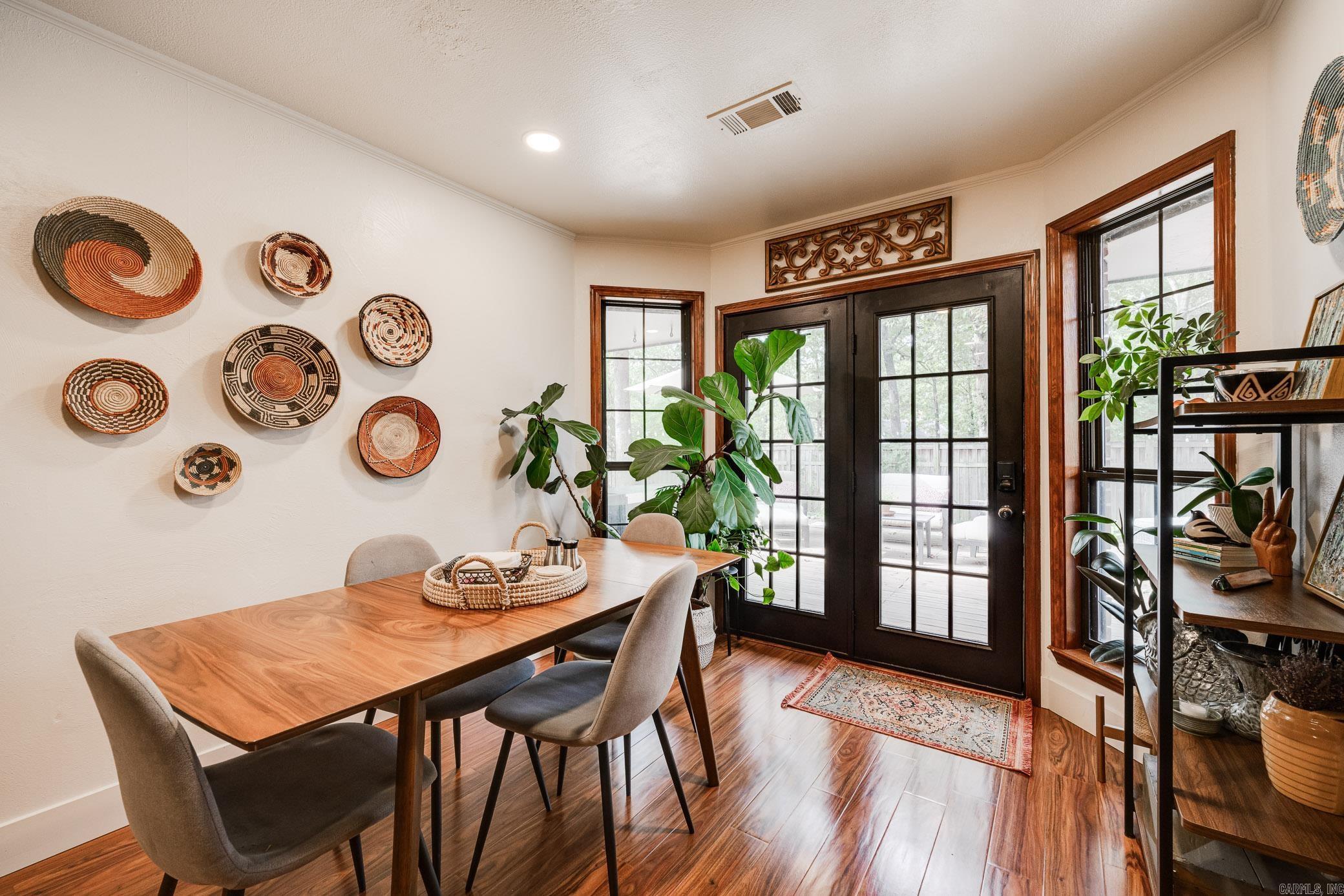 43 Shady Valley Drive