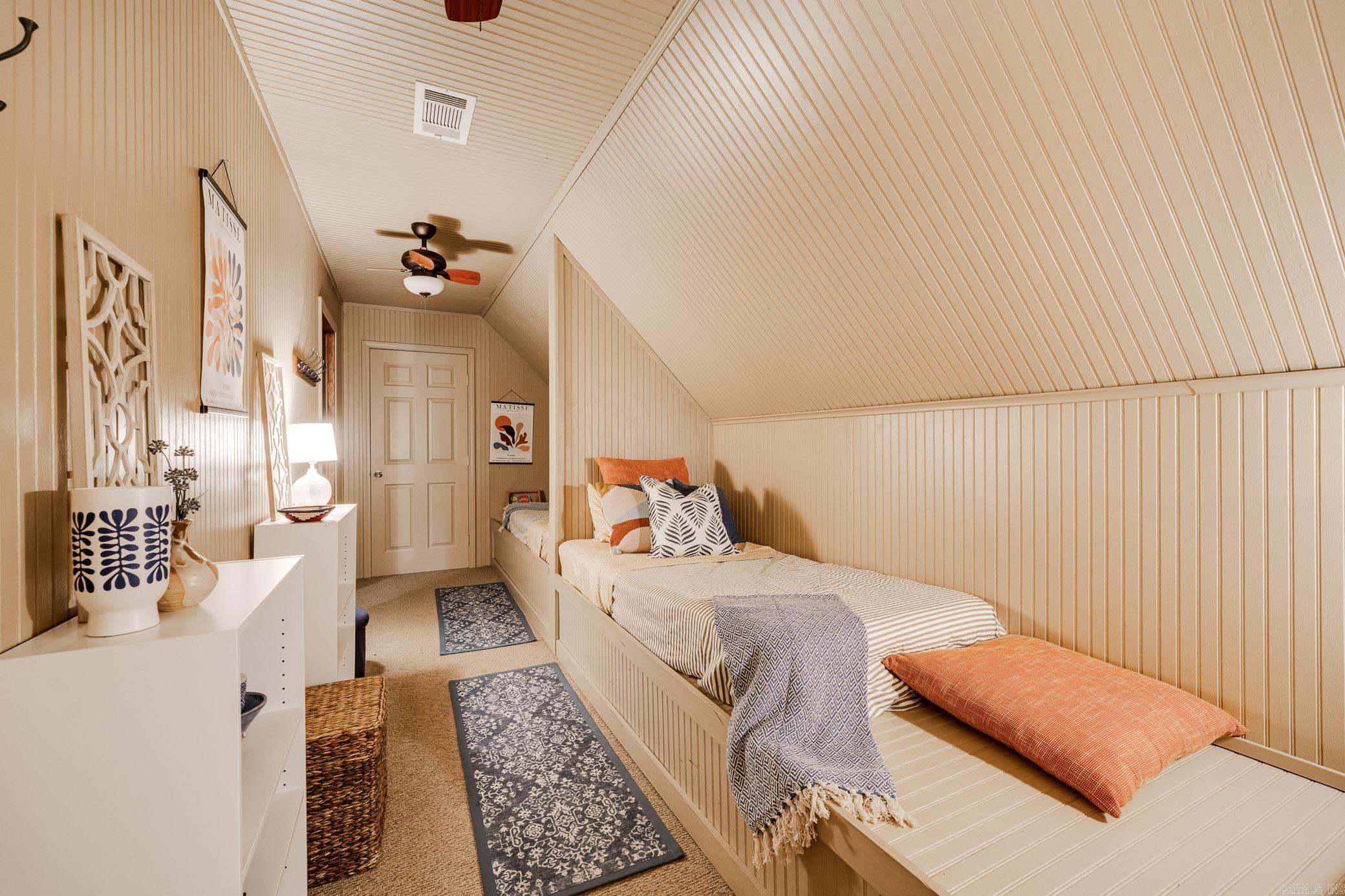 43 Shady Valley Drive