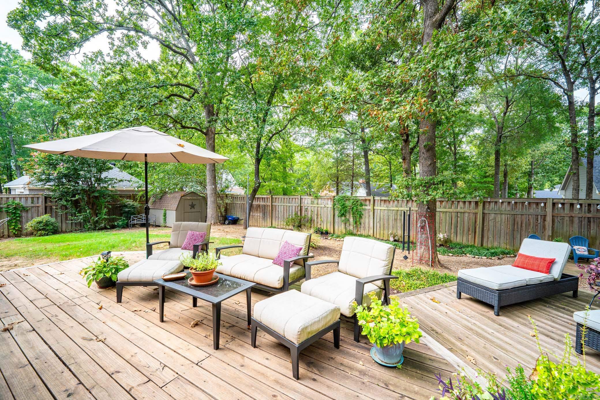 43 Shady Valley Drive