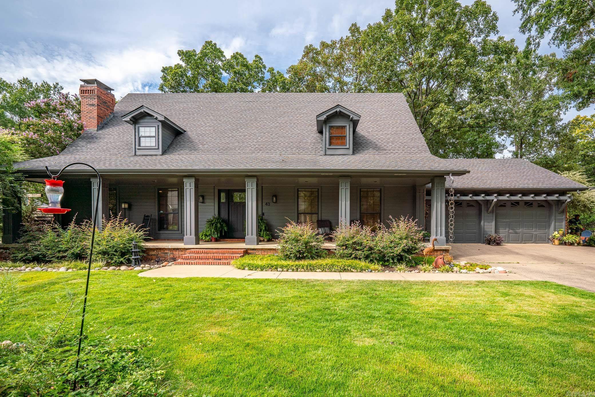 43 Shady Valley Drive