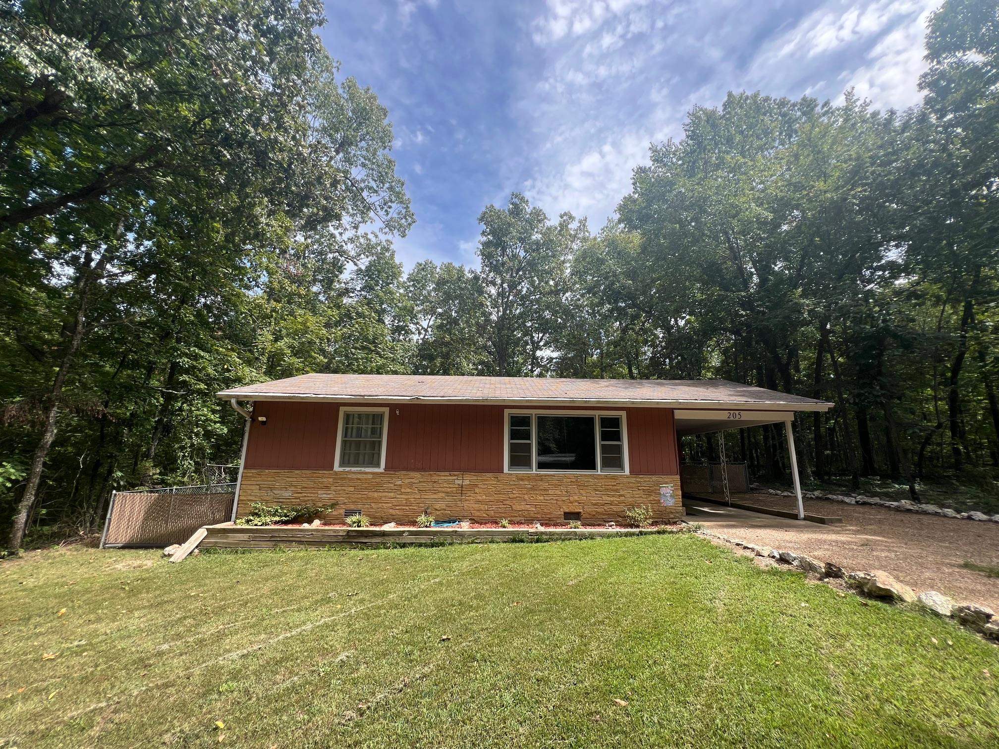 205 Hiawatha Drive