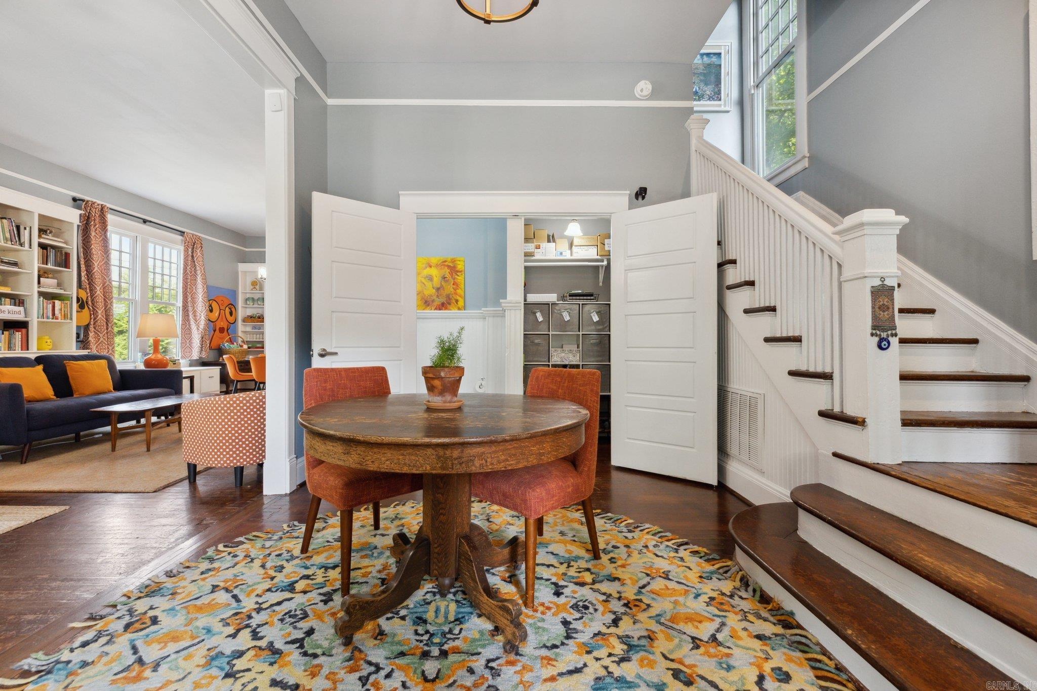1922 W 22ND Street